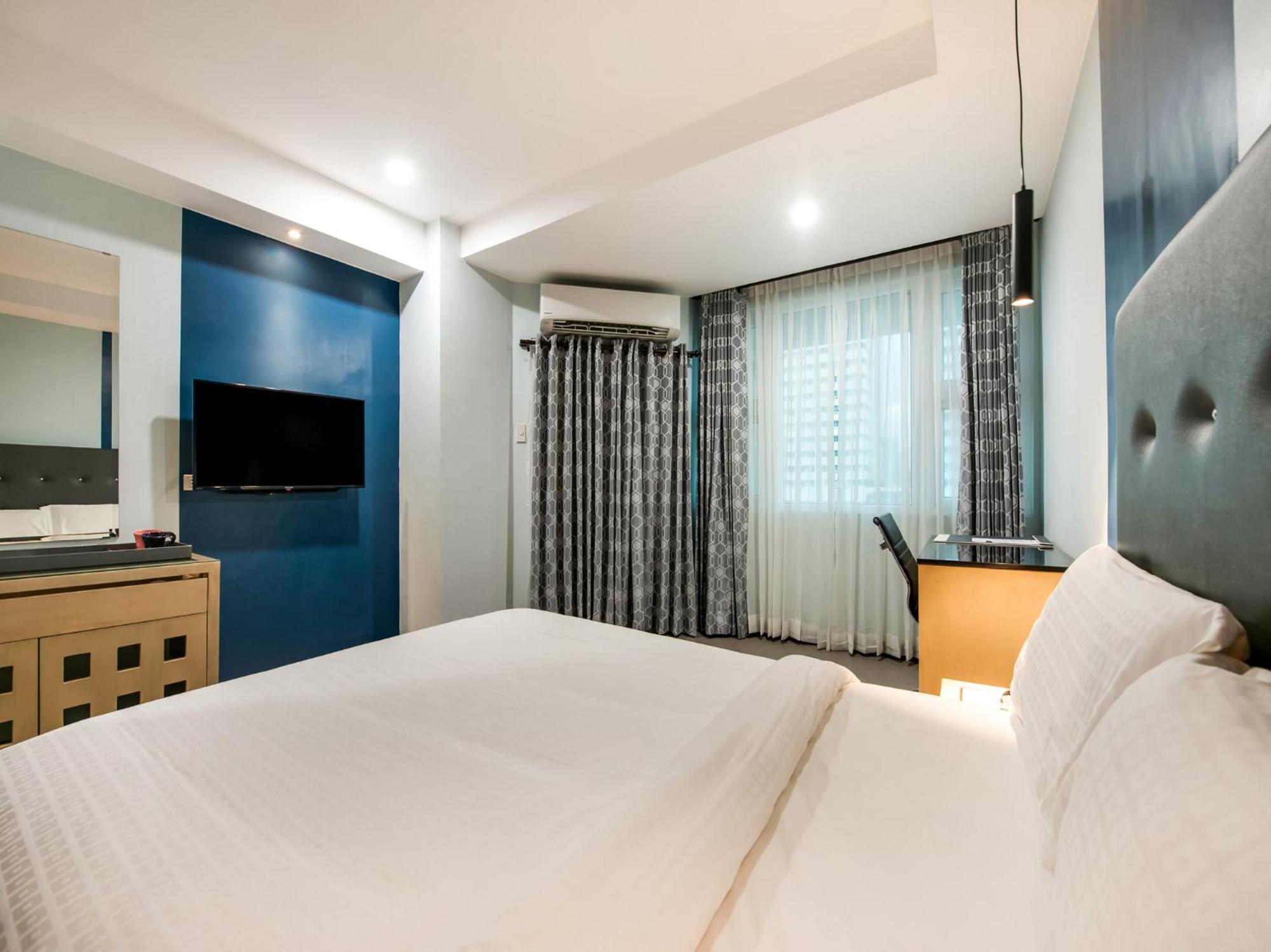 Standard Double Room - Photo 3