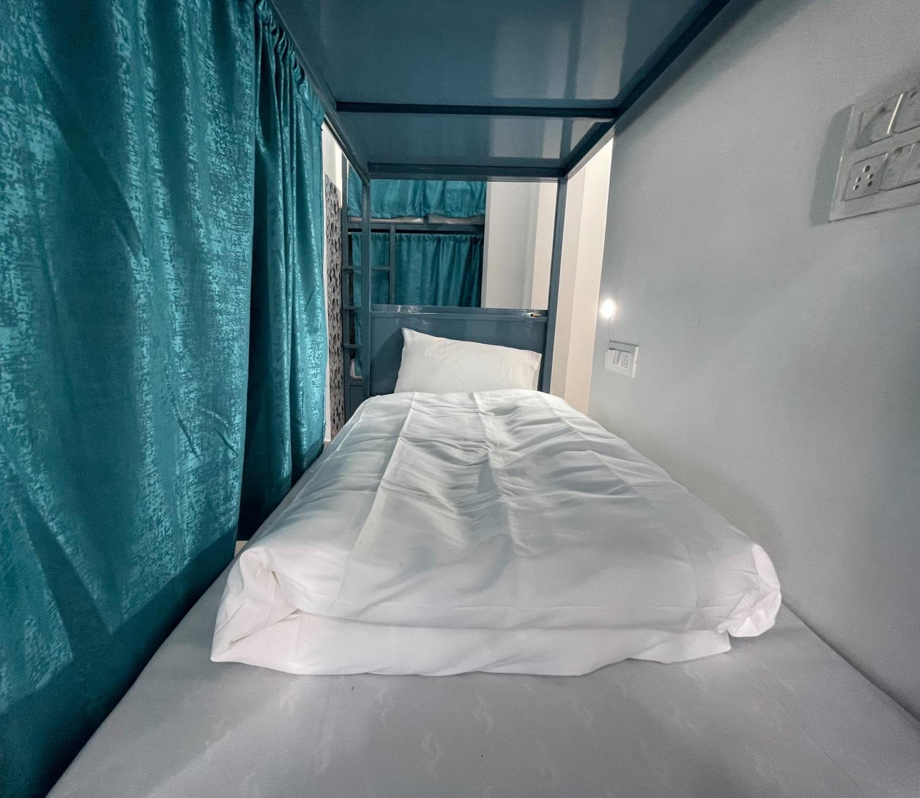 Bed In 6-Bed Mixed Dormitory Room photo 1