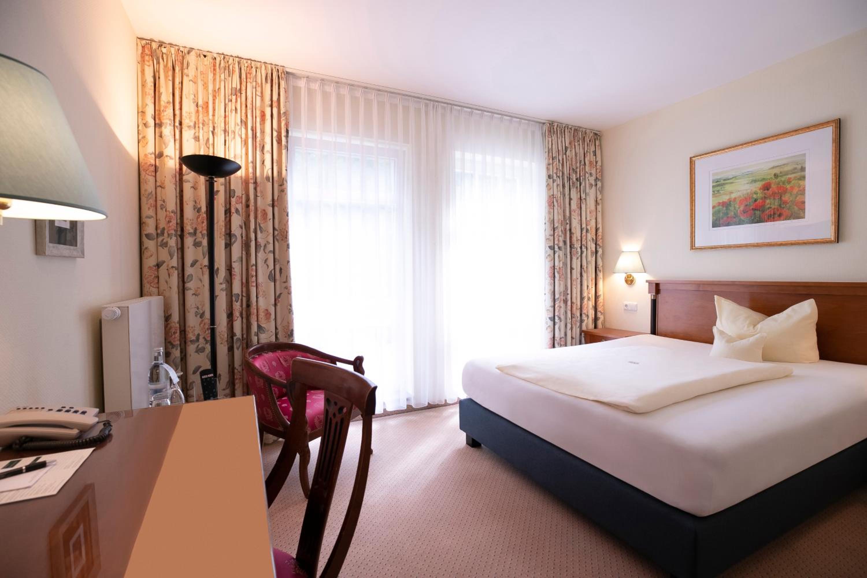 Single Room photo 3