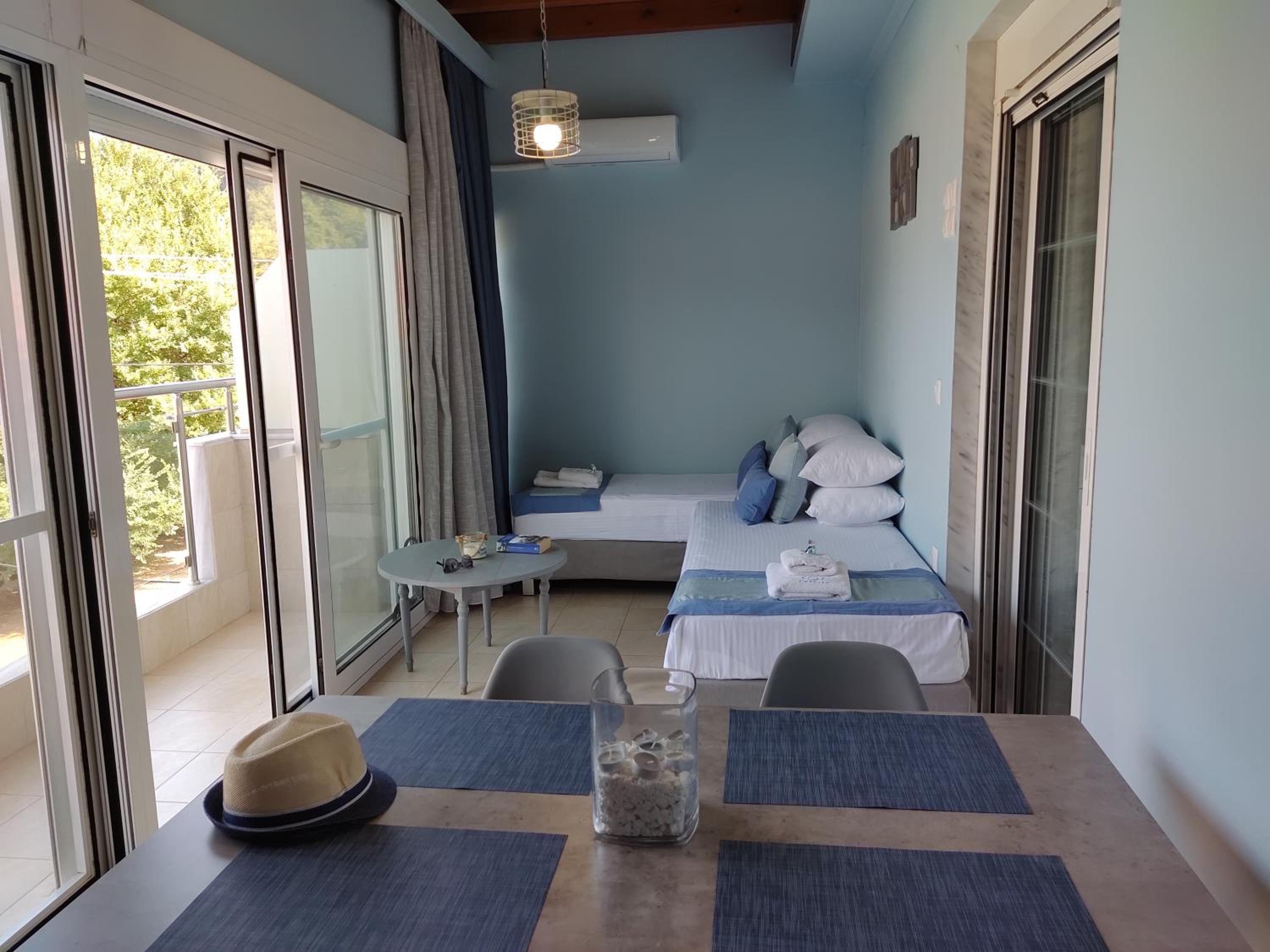 Apartment with Sea View photo 3