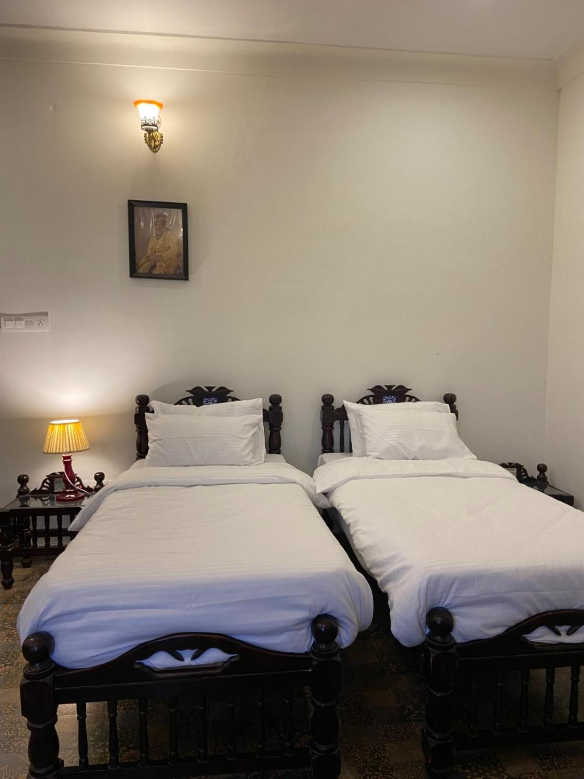 Deluxe Twin Room photo 1