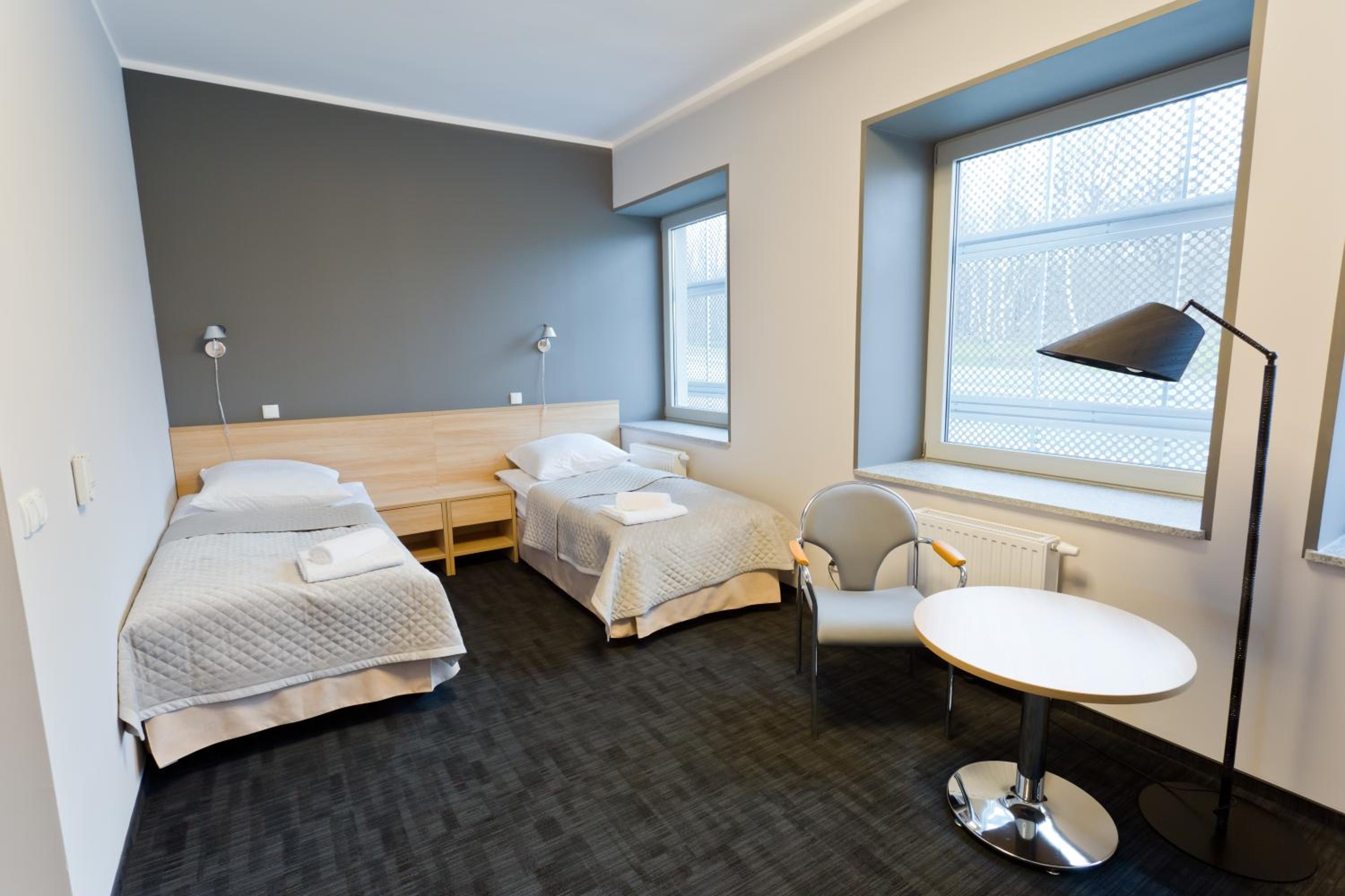 Double Room with Private Bathroom - Photo 2