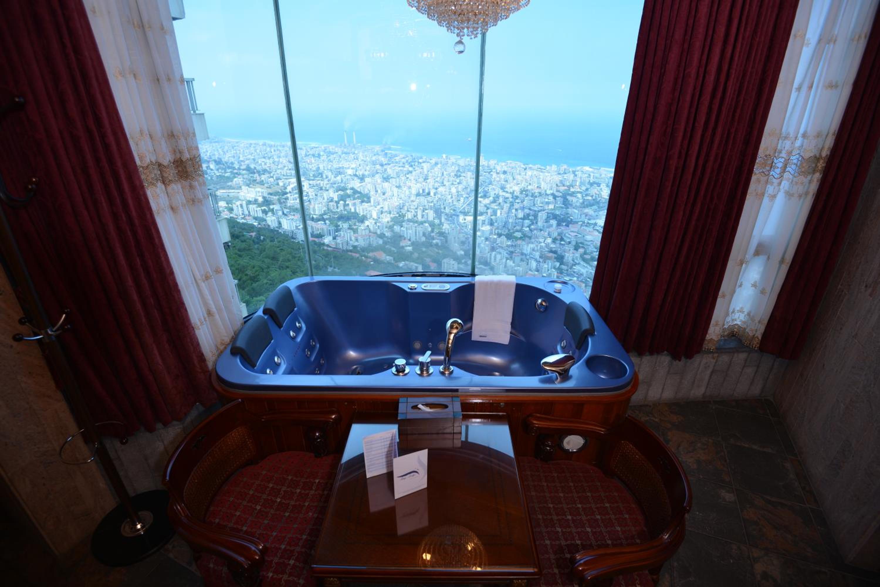 Junior Suite with Sea View photo 1