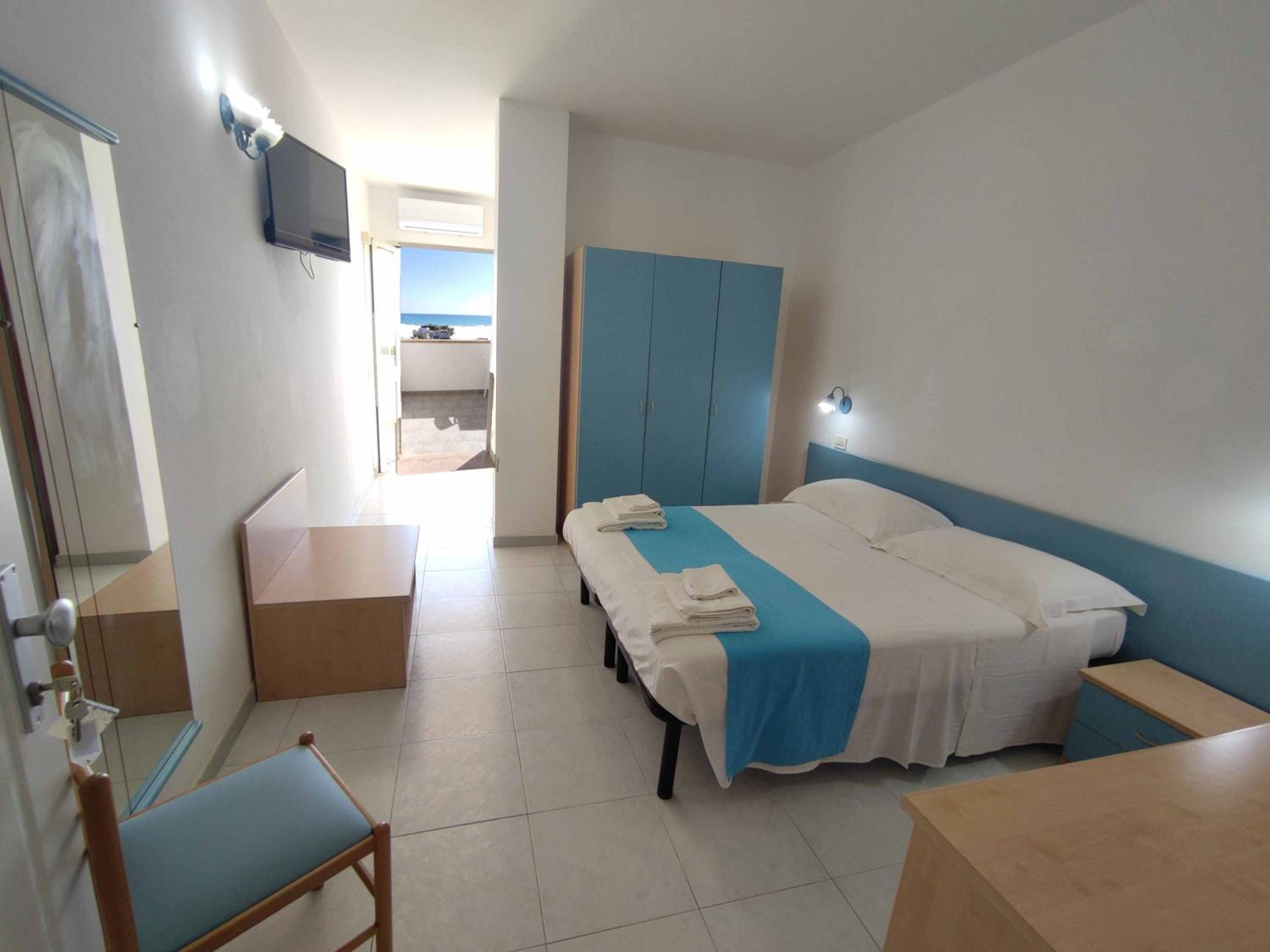 Double Room with Sea View photo 1