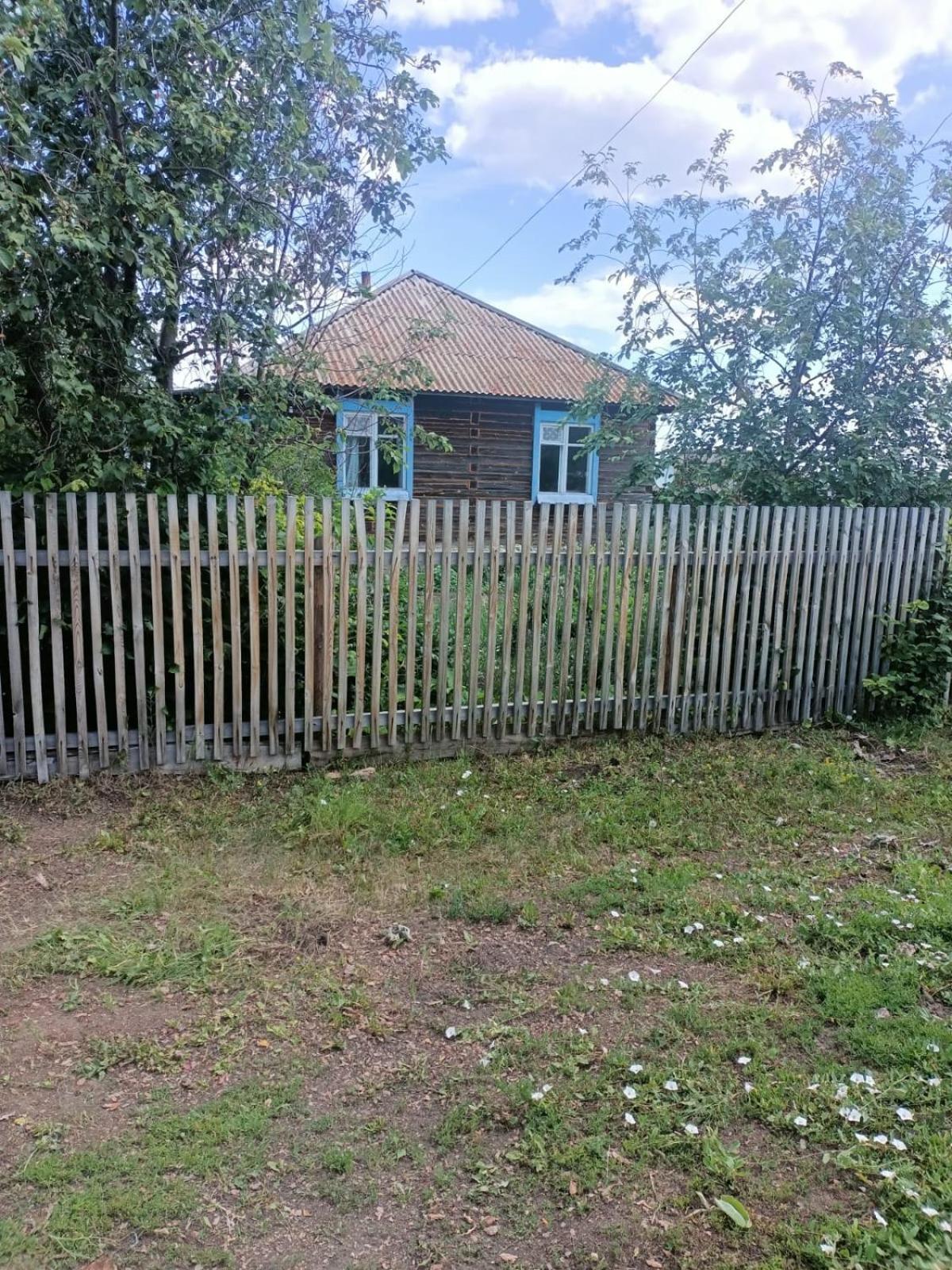 Two-Bedroom House photo 3