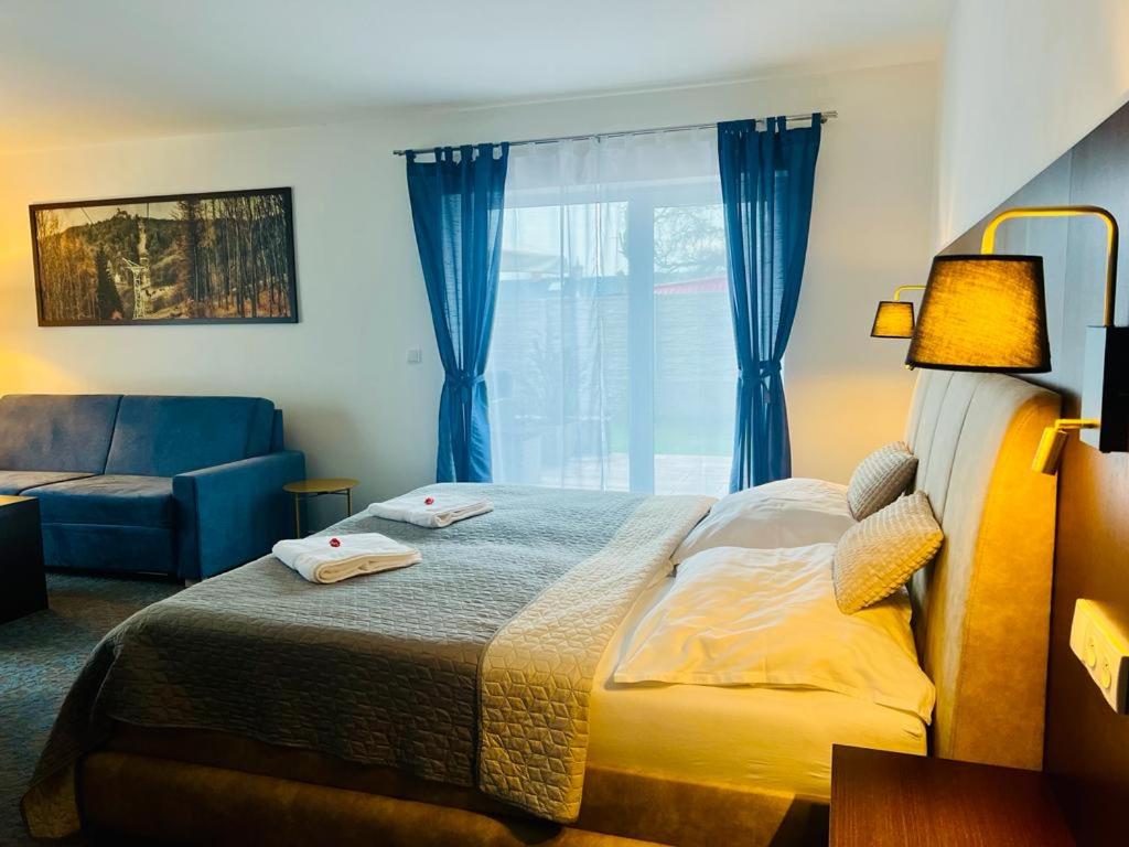 Large Double Room - Photo 2