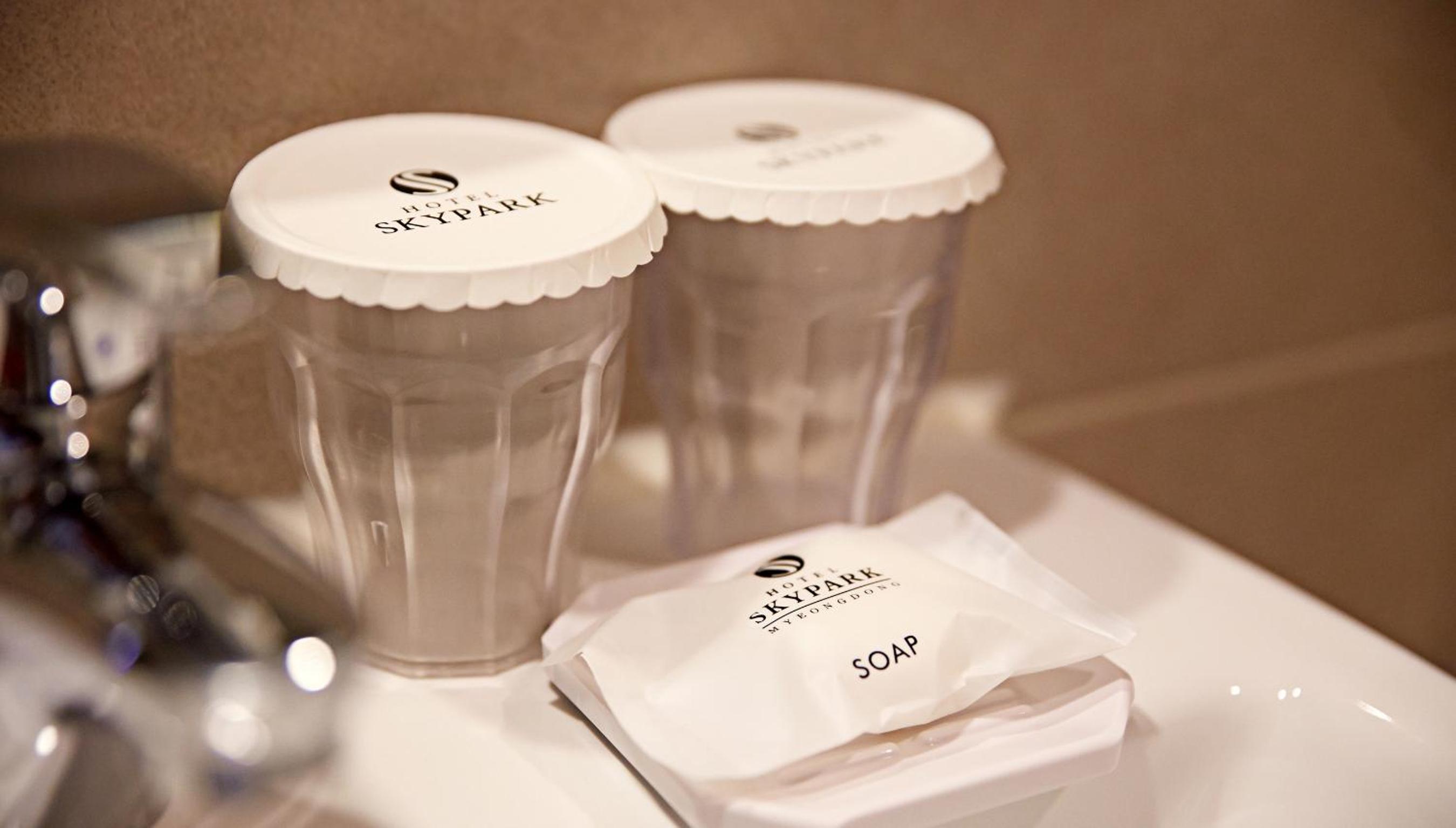 [Halla PKG] Standard Double with free shuttle service + snack & early/late check in/out  photo 3