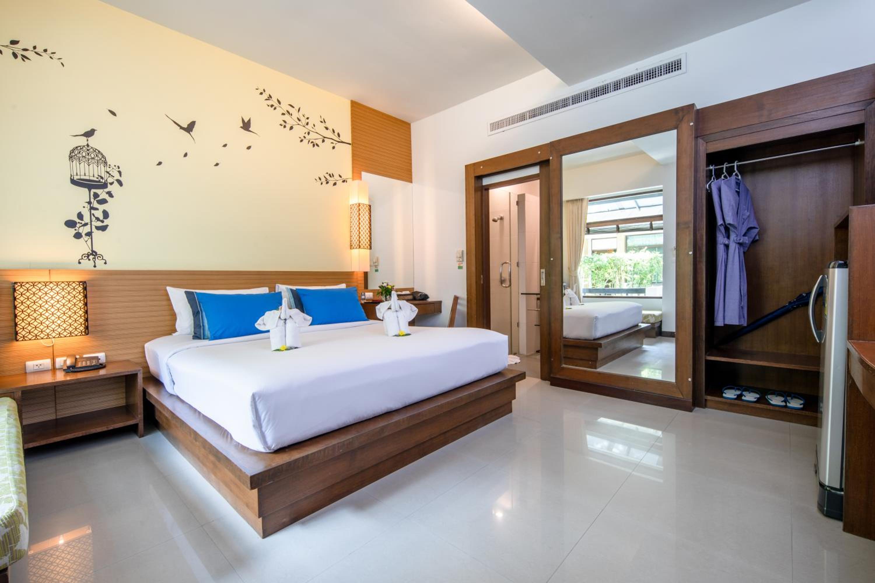 Cottage Room - Photo 7