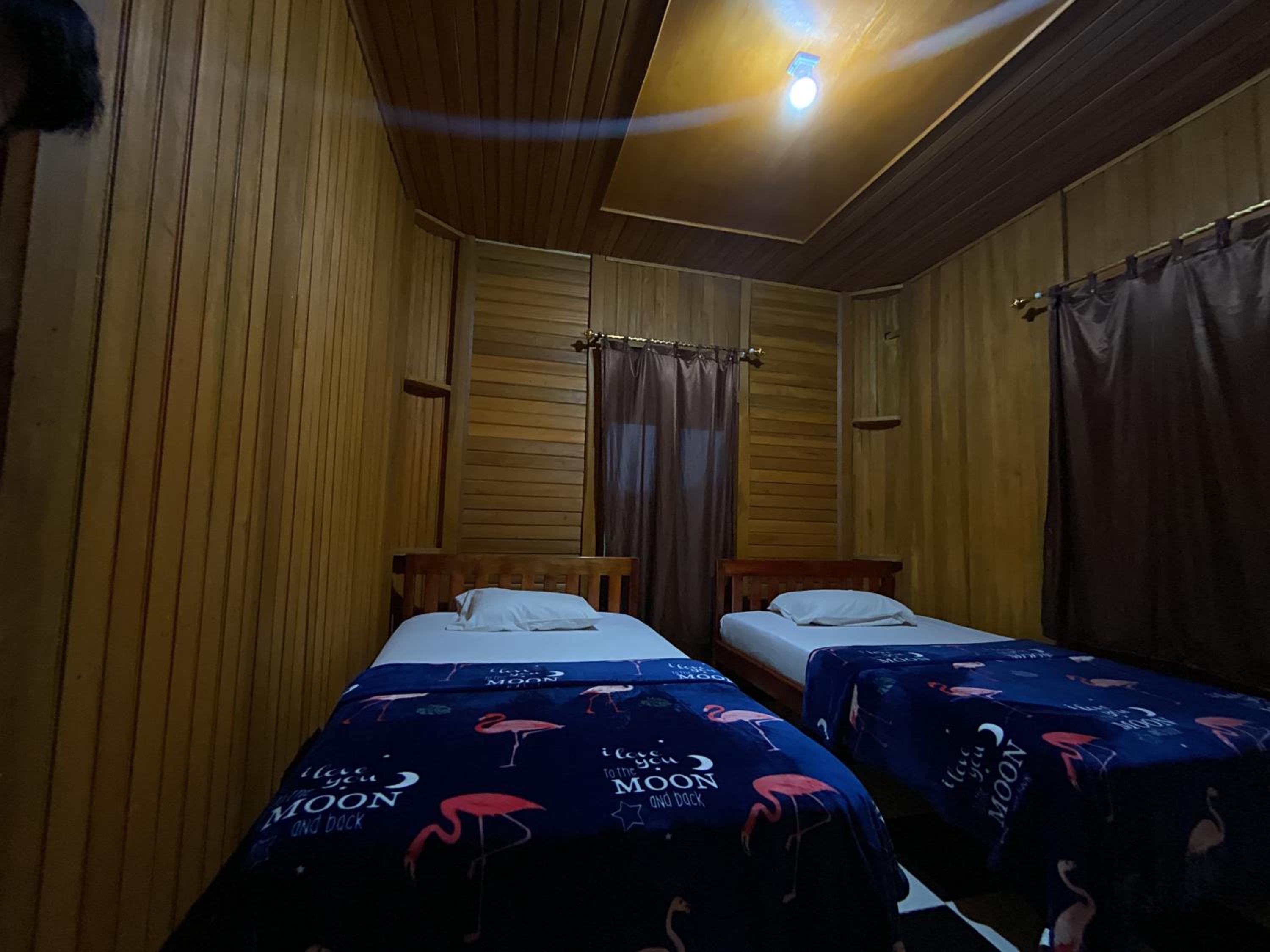 Standard Twin Room with Mountain View photo 3