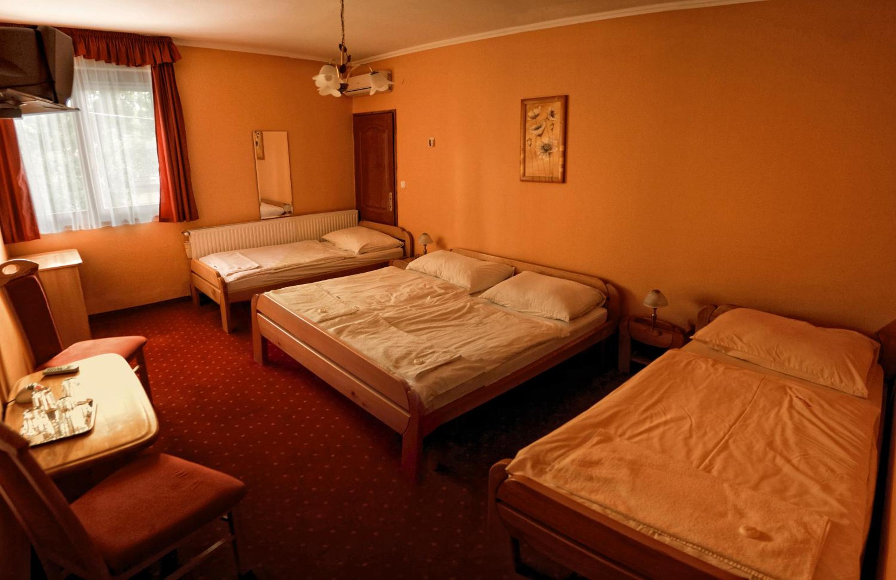 Quadruple Room photo 1