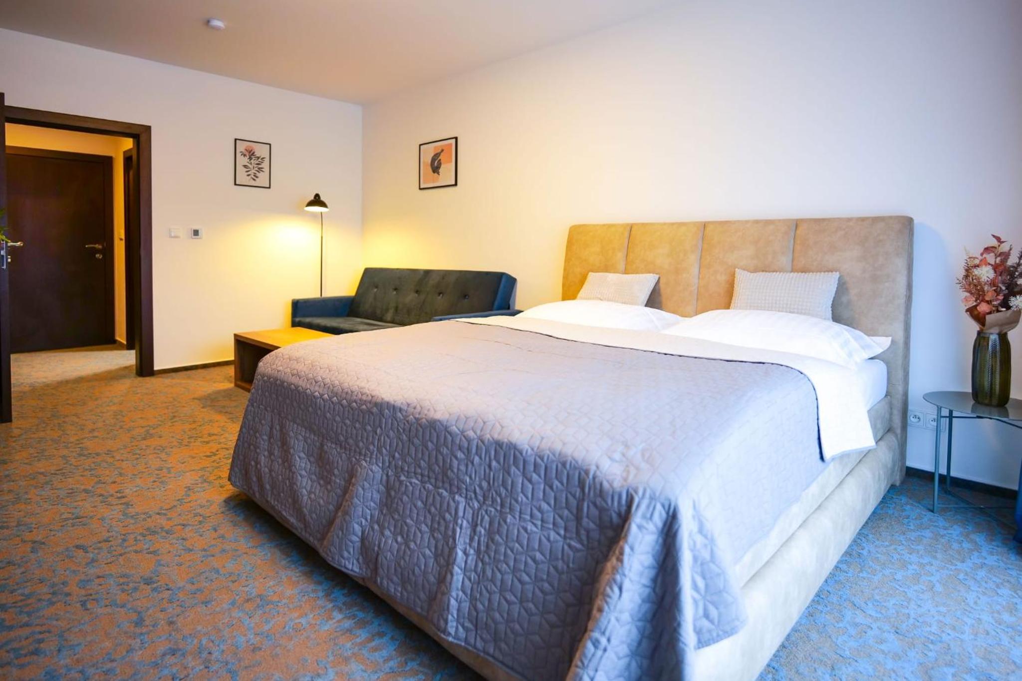 Deluxe Double Room - Photo 2