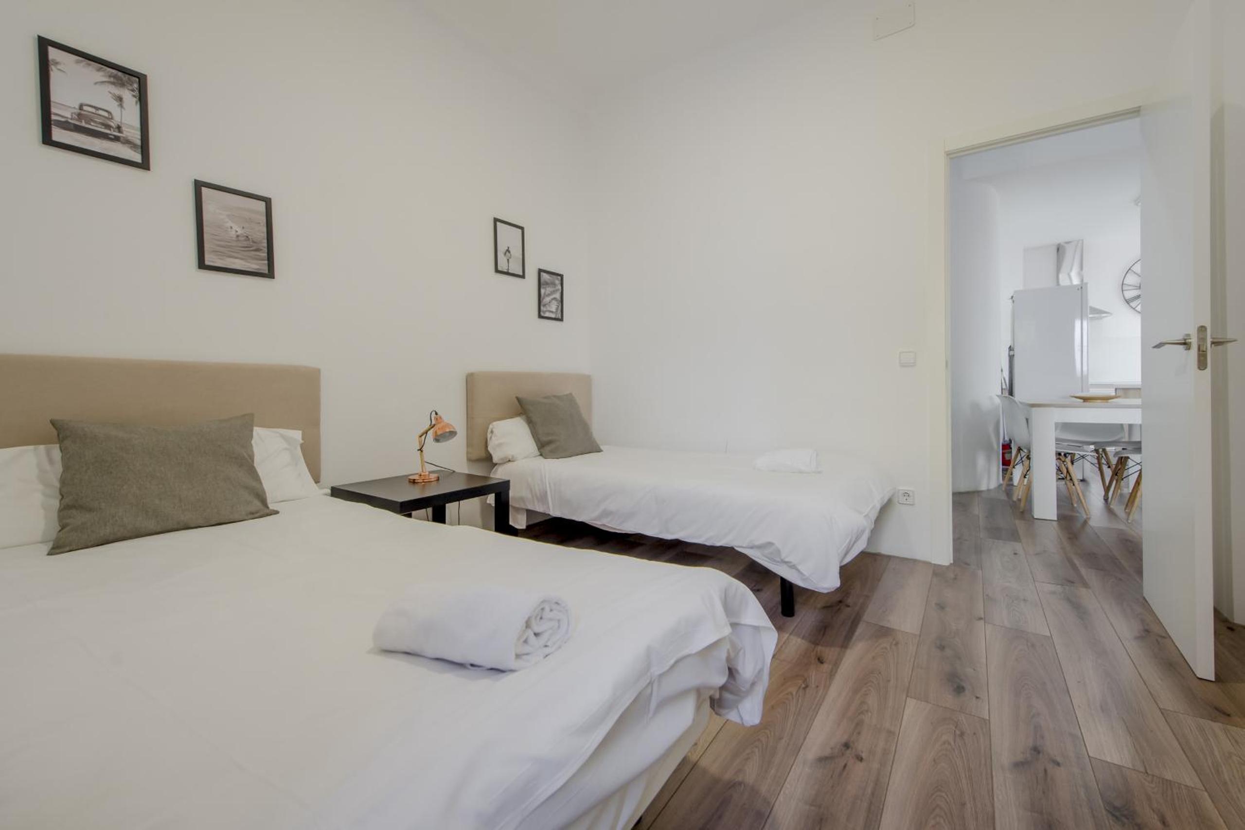 Apartment photo 3
