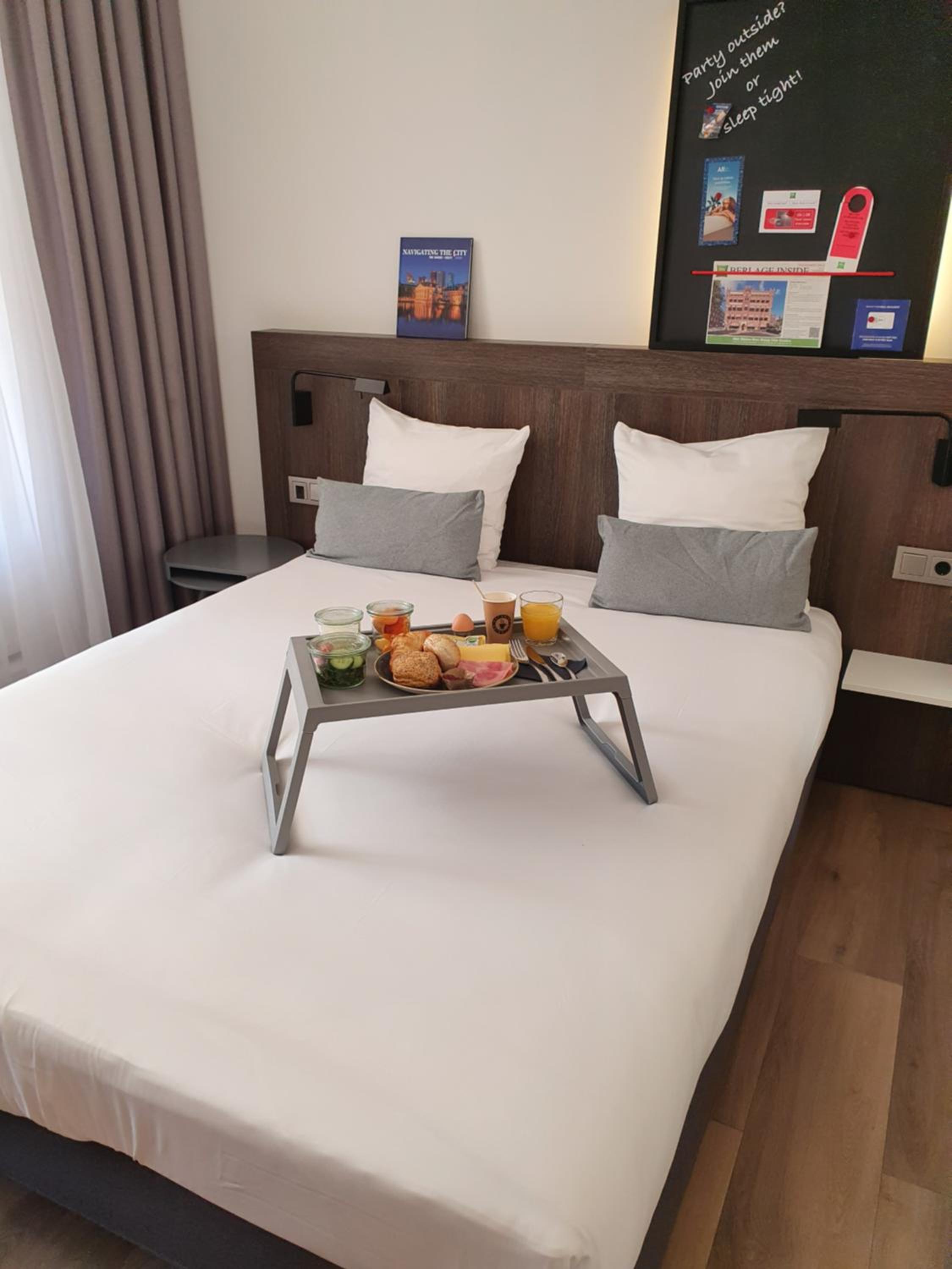 Superior Double Room with Extra Services