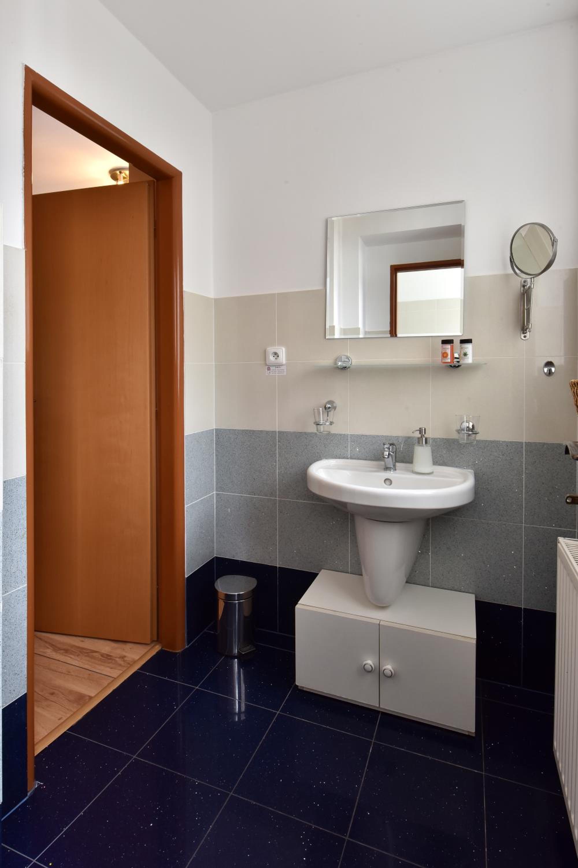 Deluxe Double or Twin Room photo 3