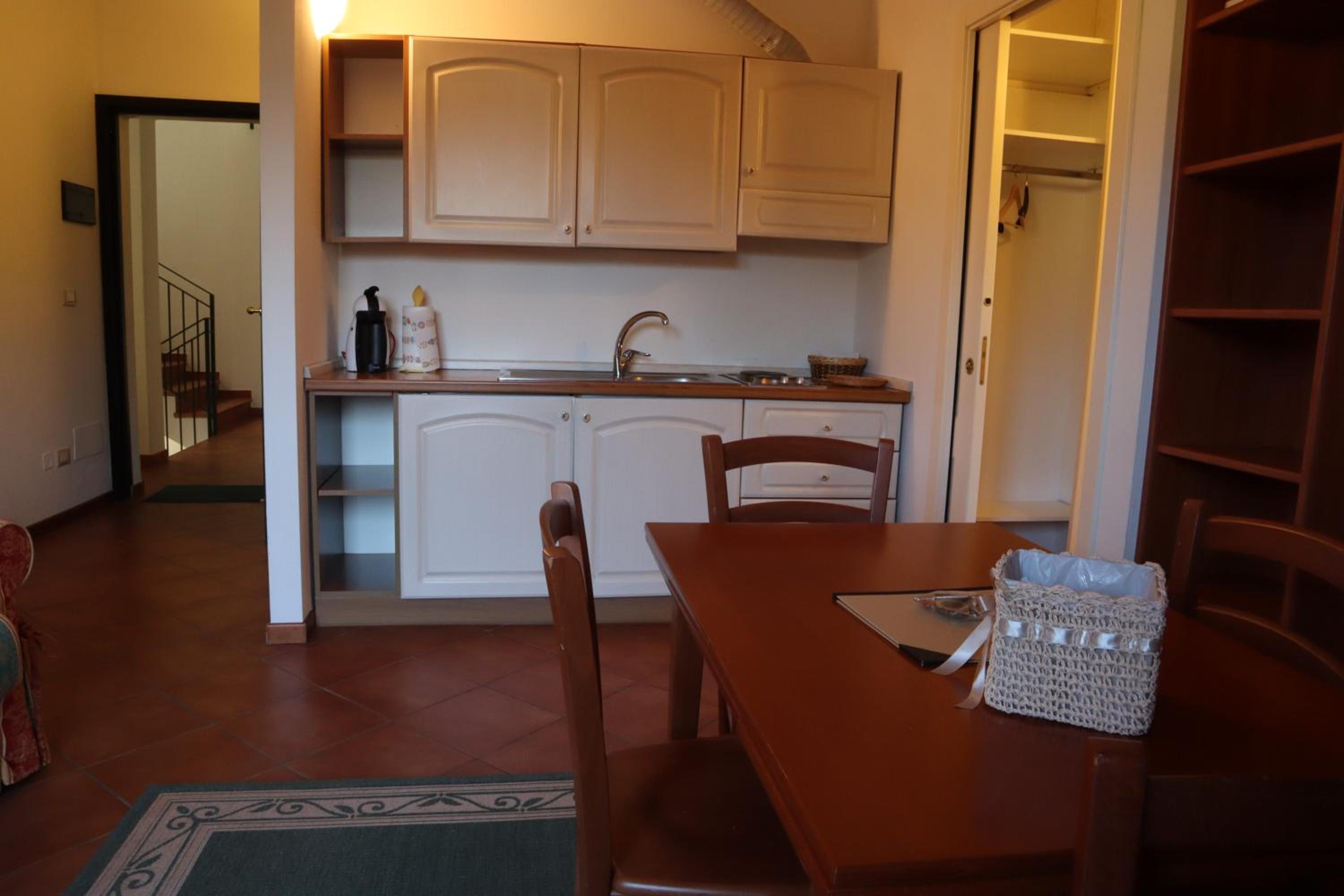 One-Bedroom Apartment with Sofa Bed photo 3