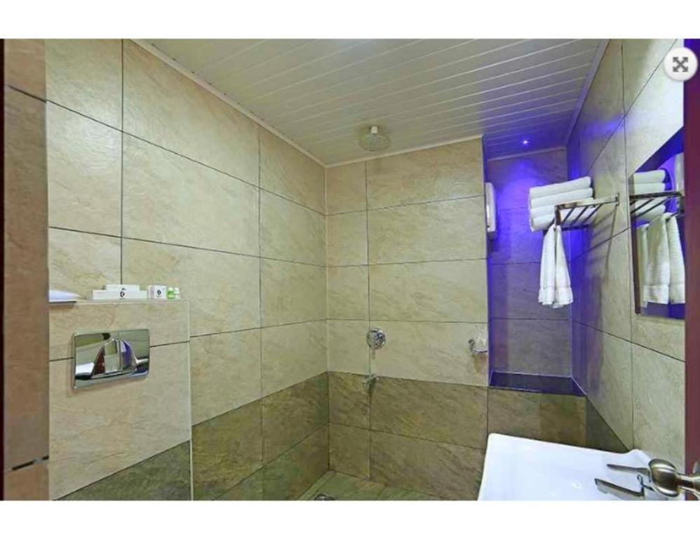 Deluxe Double Room - Photo 6