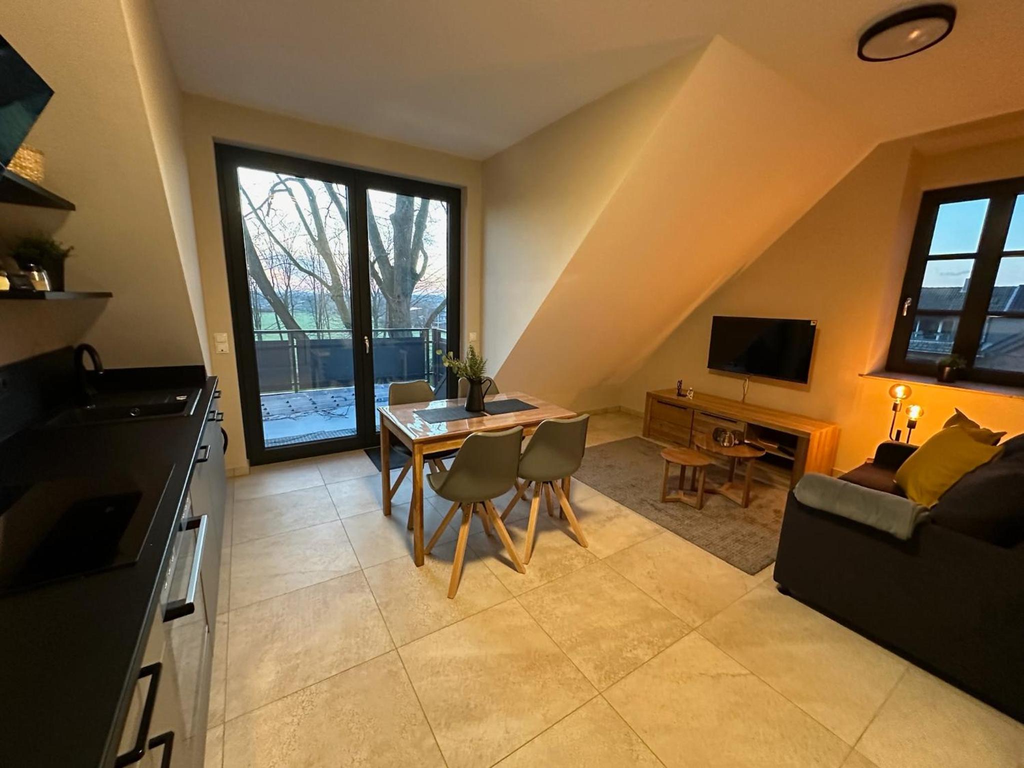 One-Bedroom Apartment photo 1