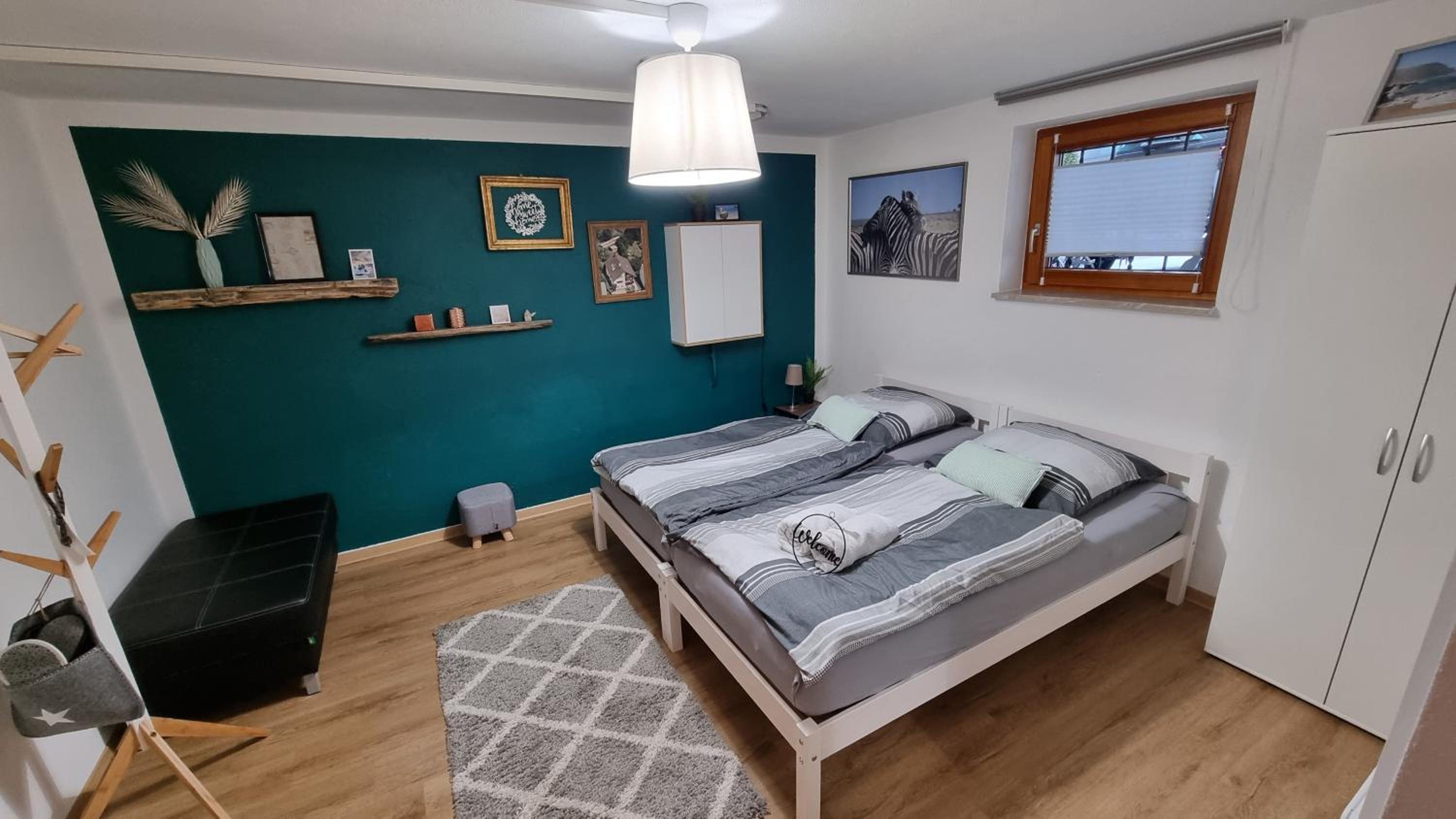 One-Bedroom Apartment photo 1
