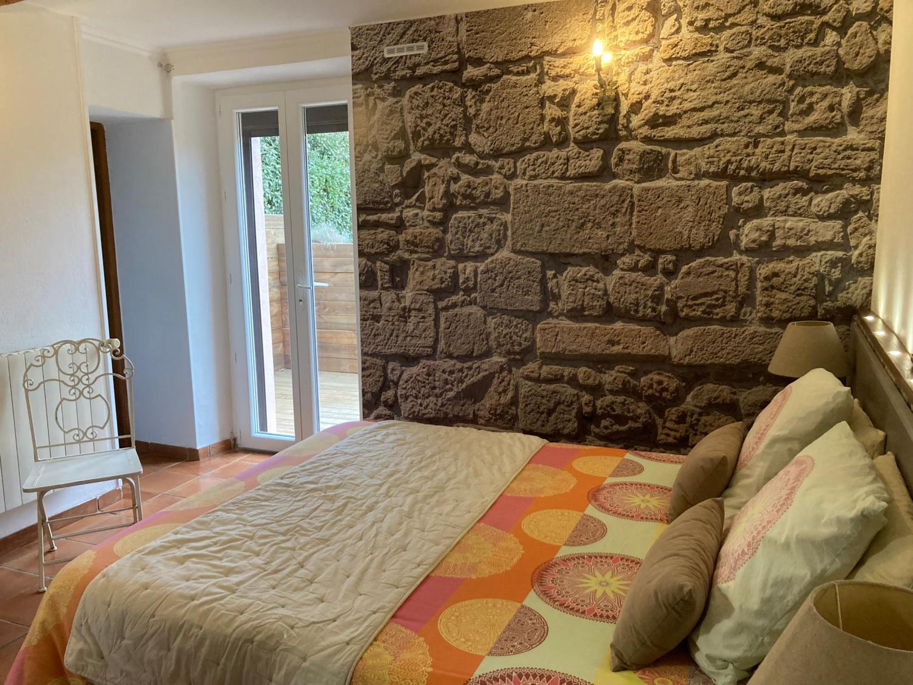 Double Room with Bath - Photo 1