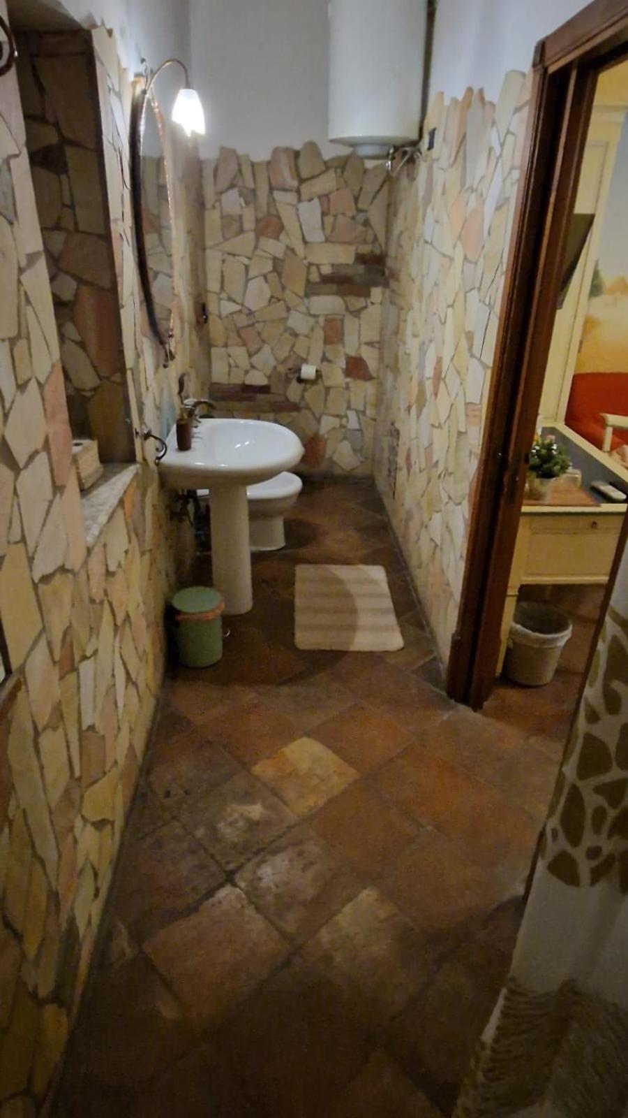 Deluxe Double or Twin Room photo 2