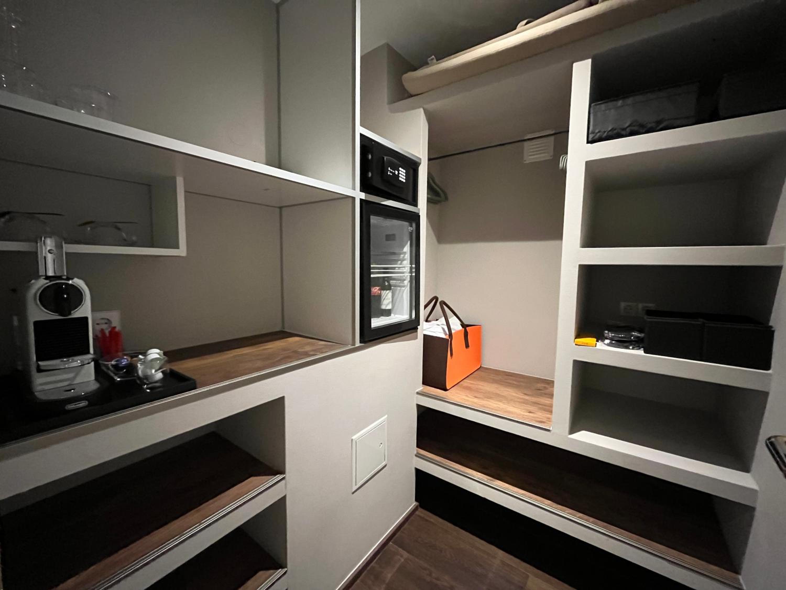 Suite 21 Parkside - Photo 6