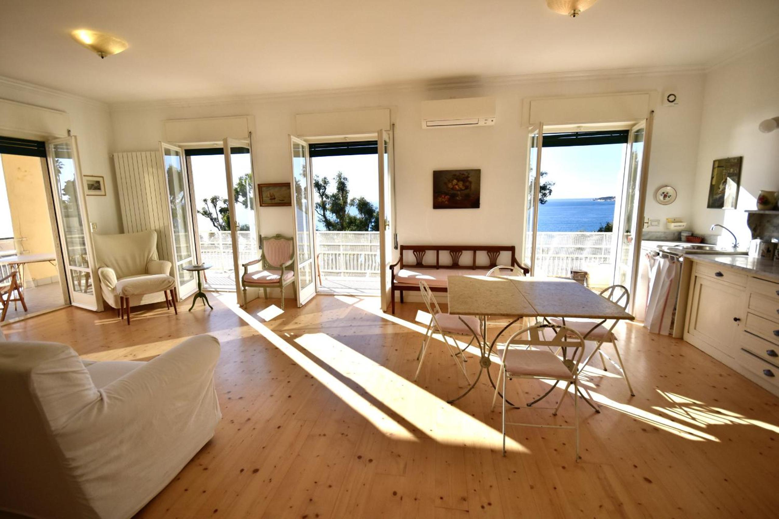 Apartment with Sea View