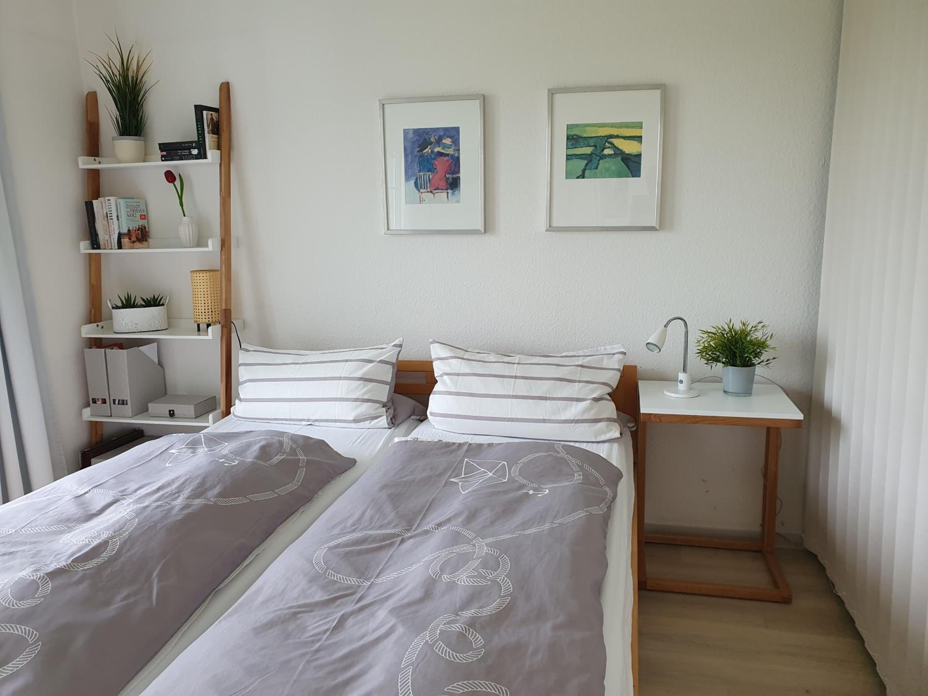 One-Bedroom Apartment photo 1