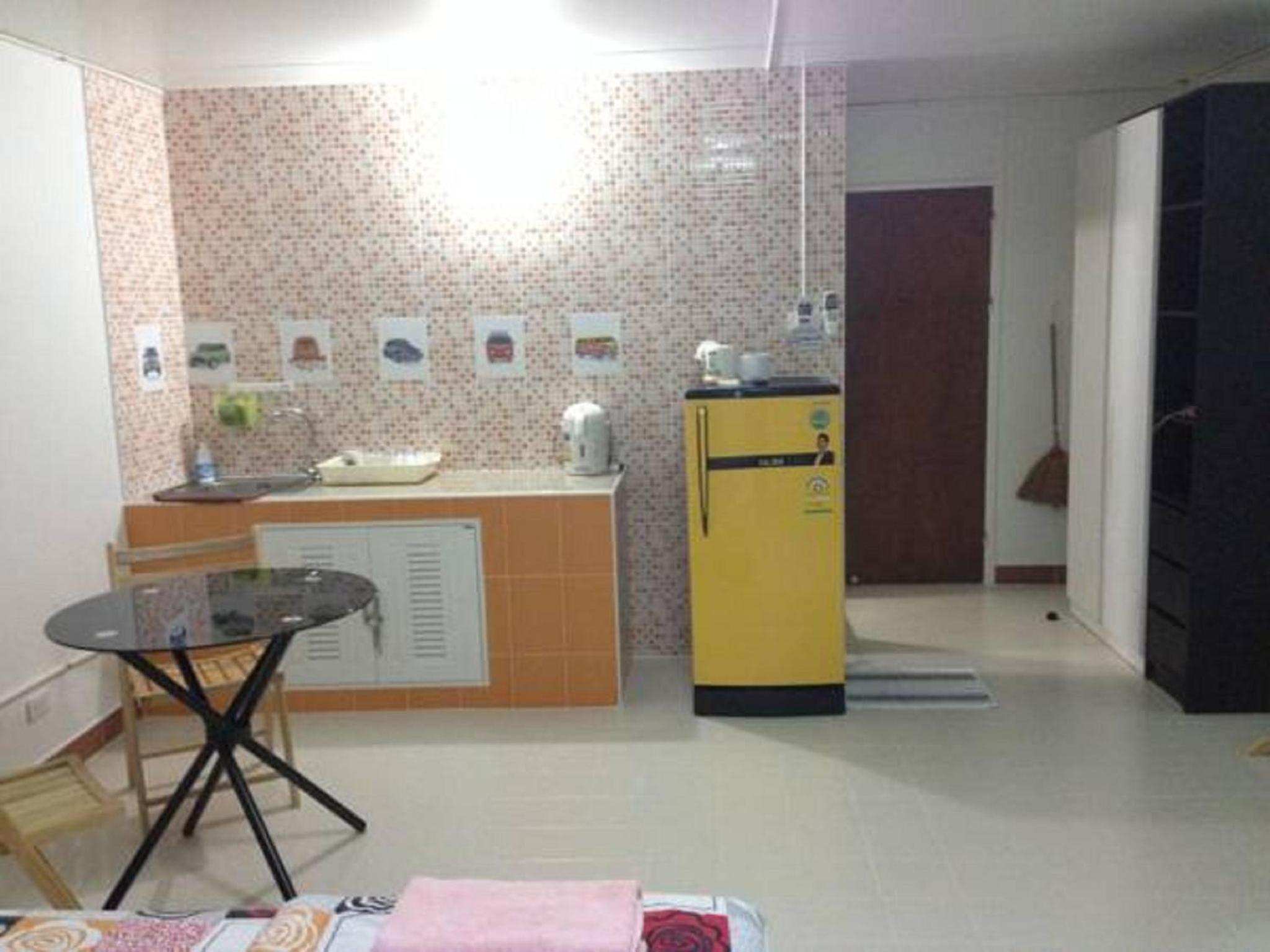 Two-Bedroom Apartment - Photo 21