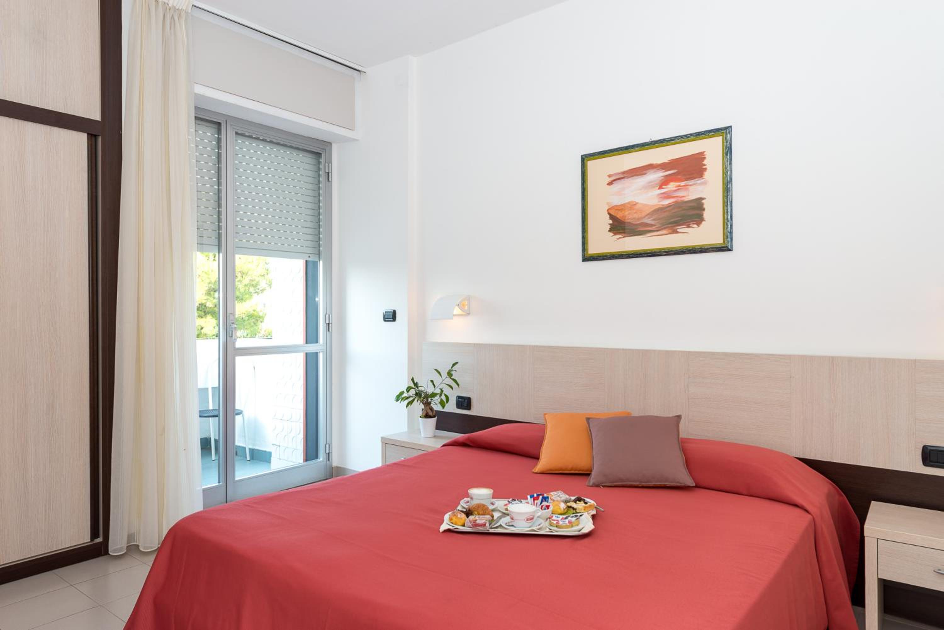 Double or Twin Room photo 3