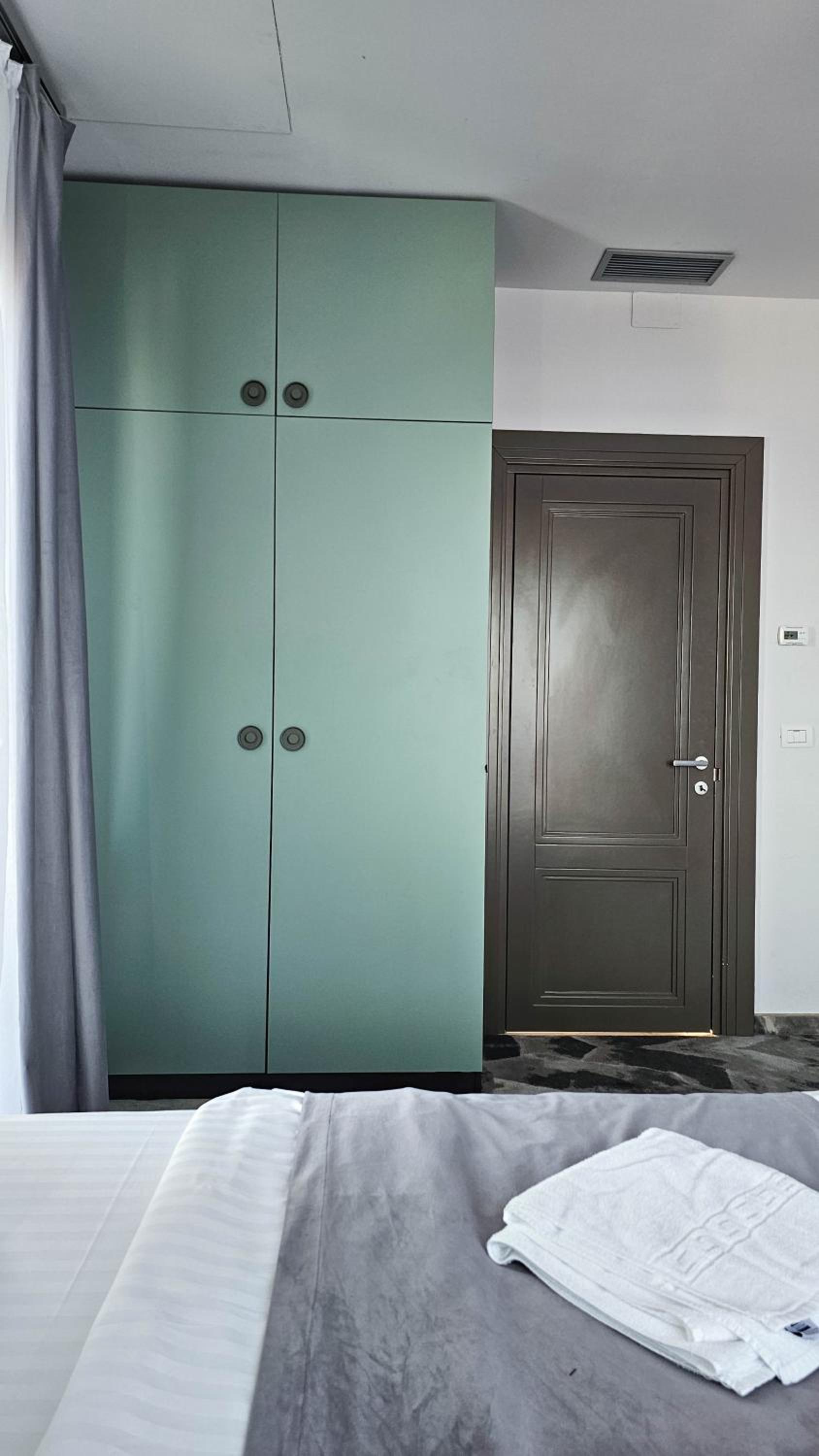 King Room with Mountain View - Photo 5