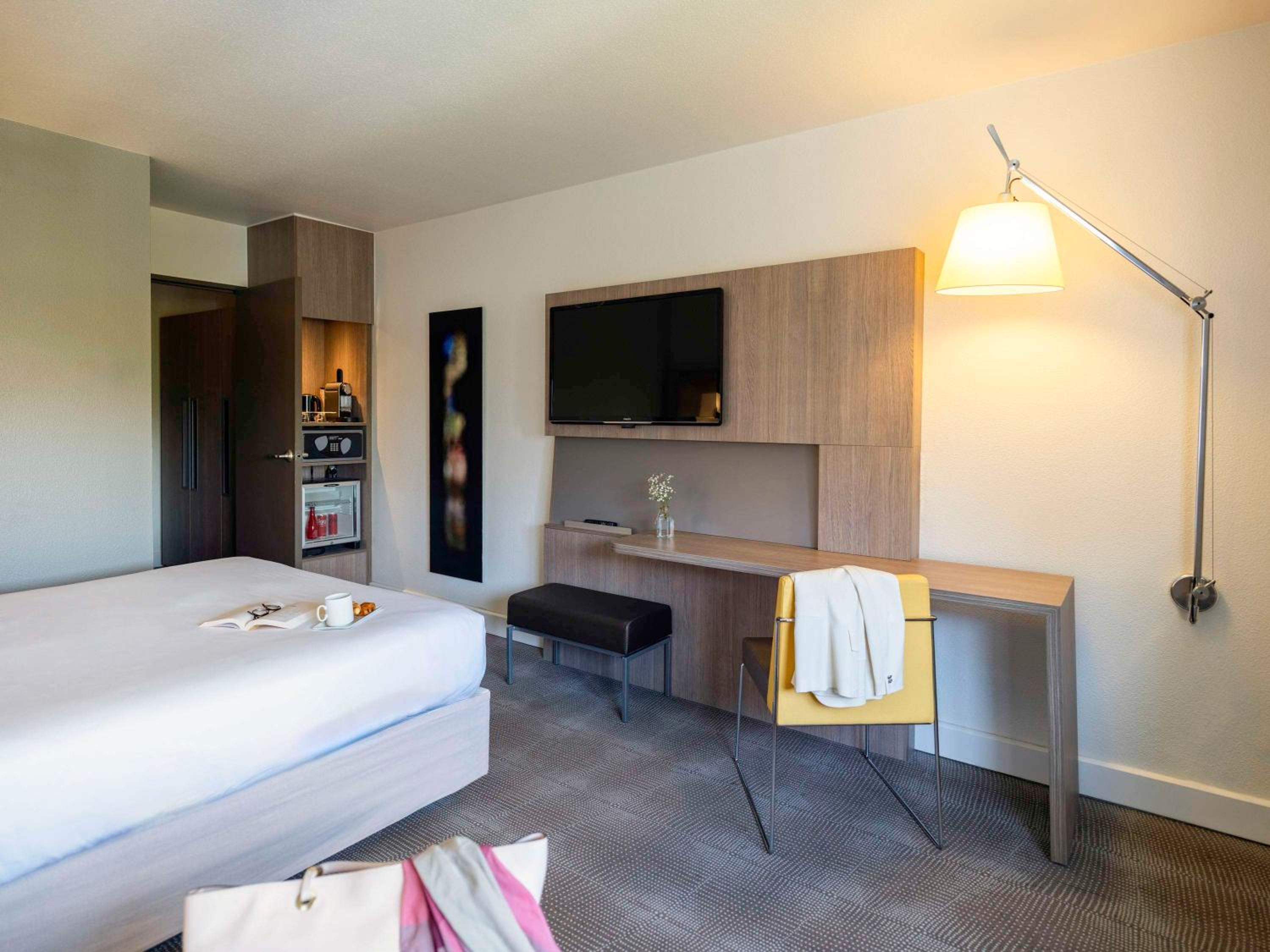 Executive Queen Room - Photo 1
