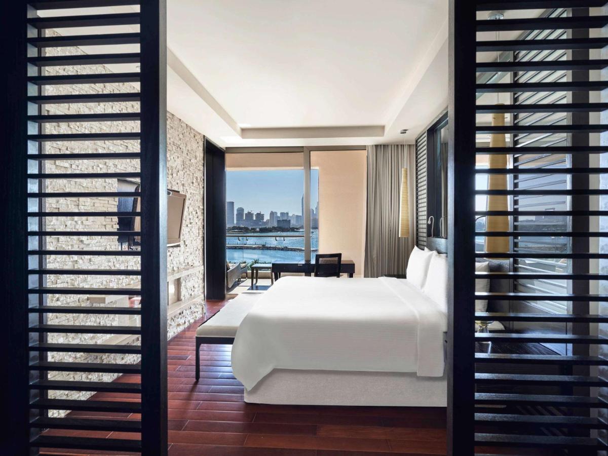 Junior Suite with Sea View photo 1