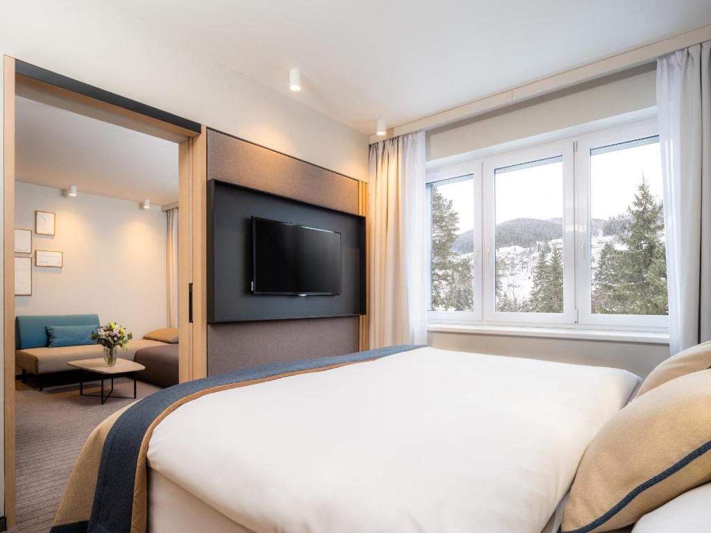 Double or Twin Room with Spa Access photo 3