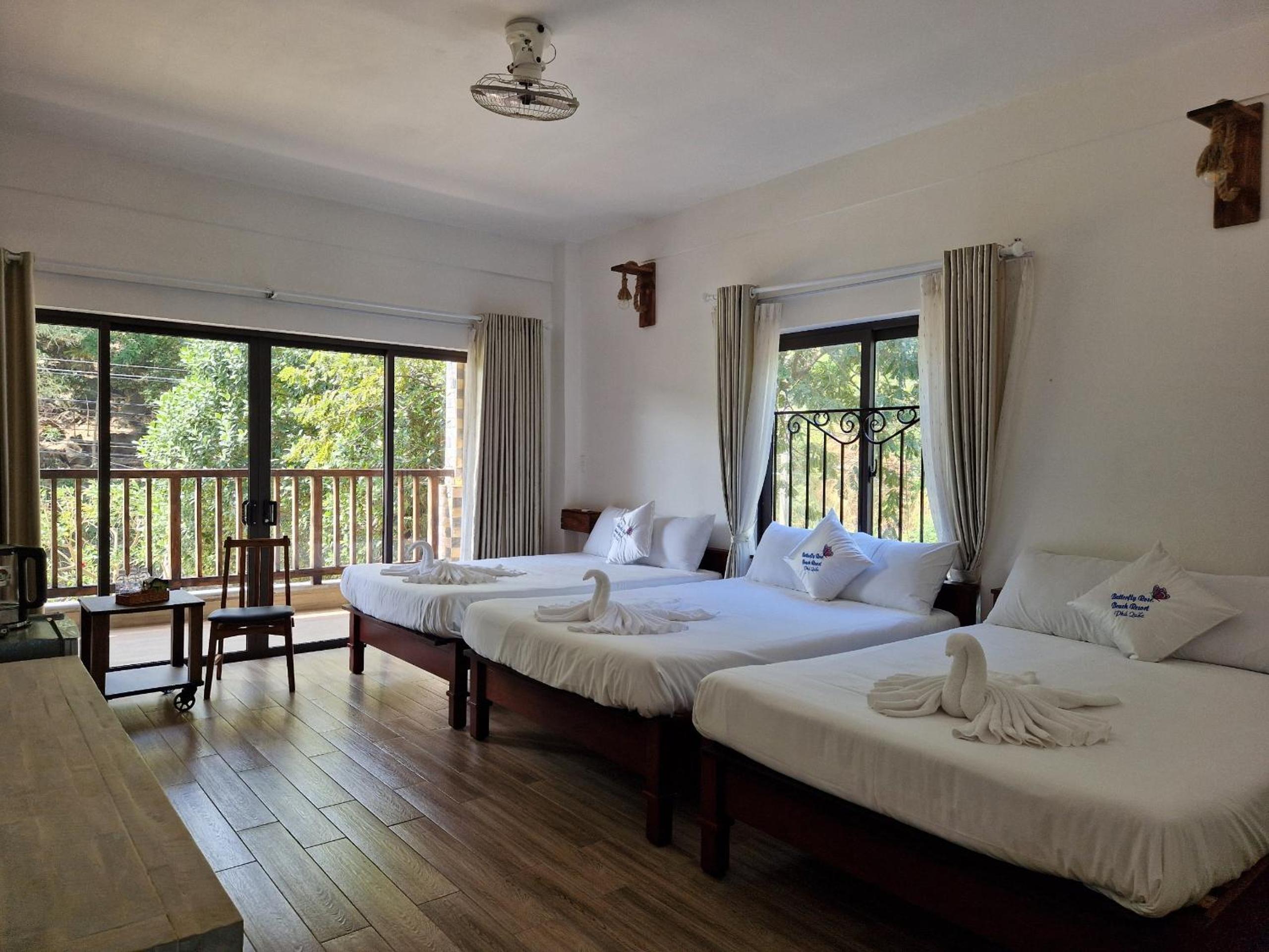 Triple Room with Mountain View photo 3