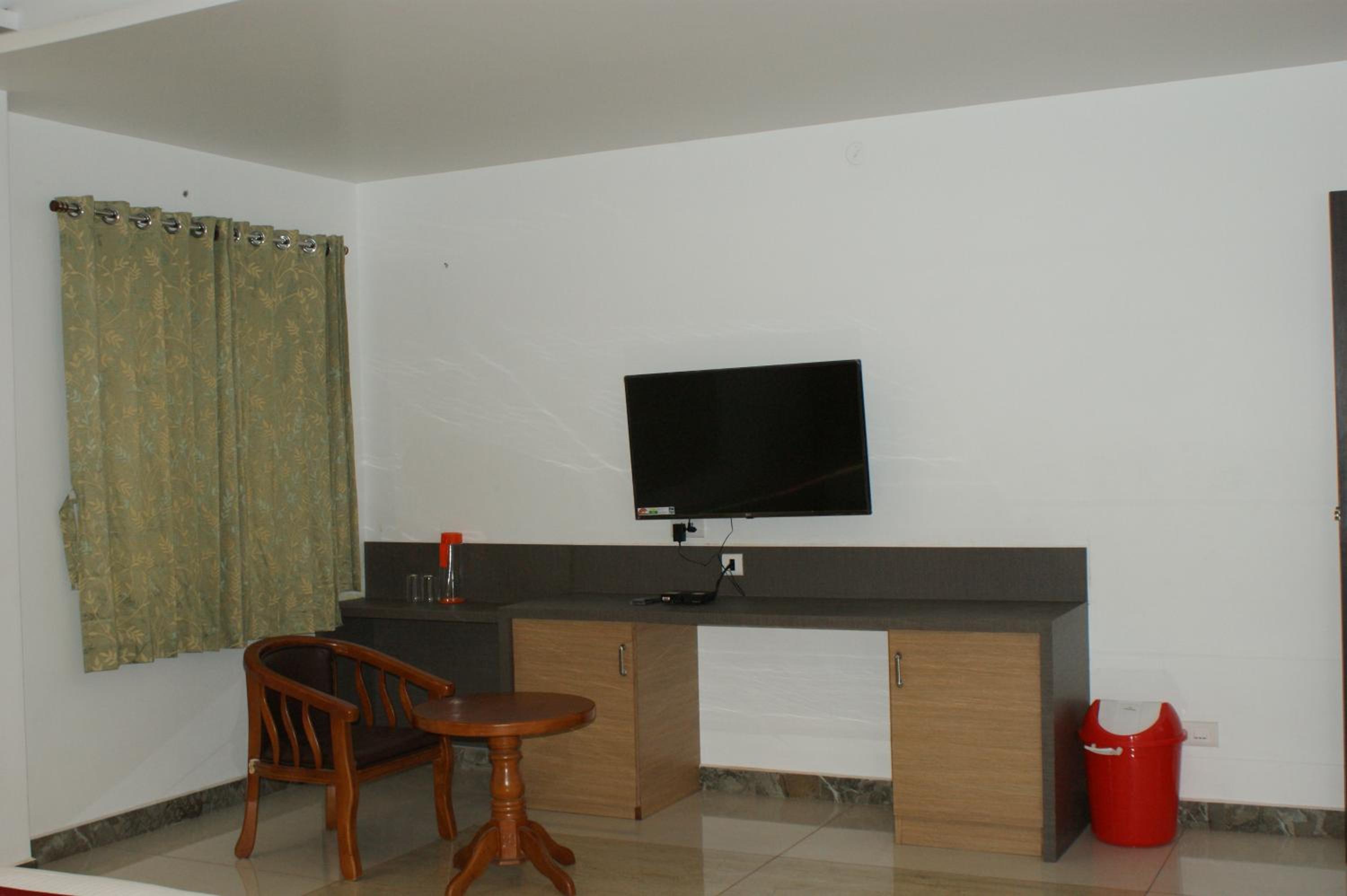 Deluxe Double or Twin Room photo 1