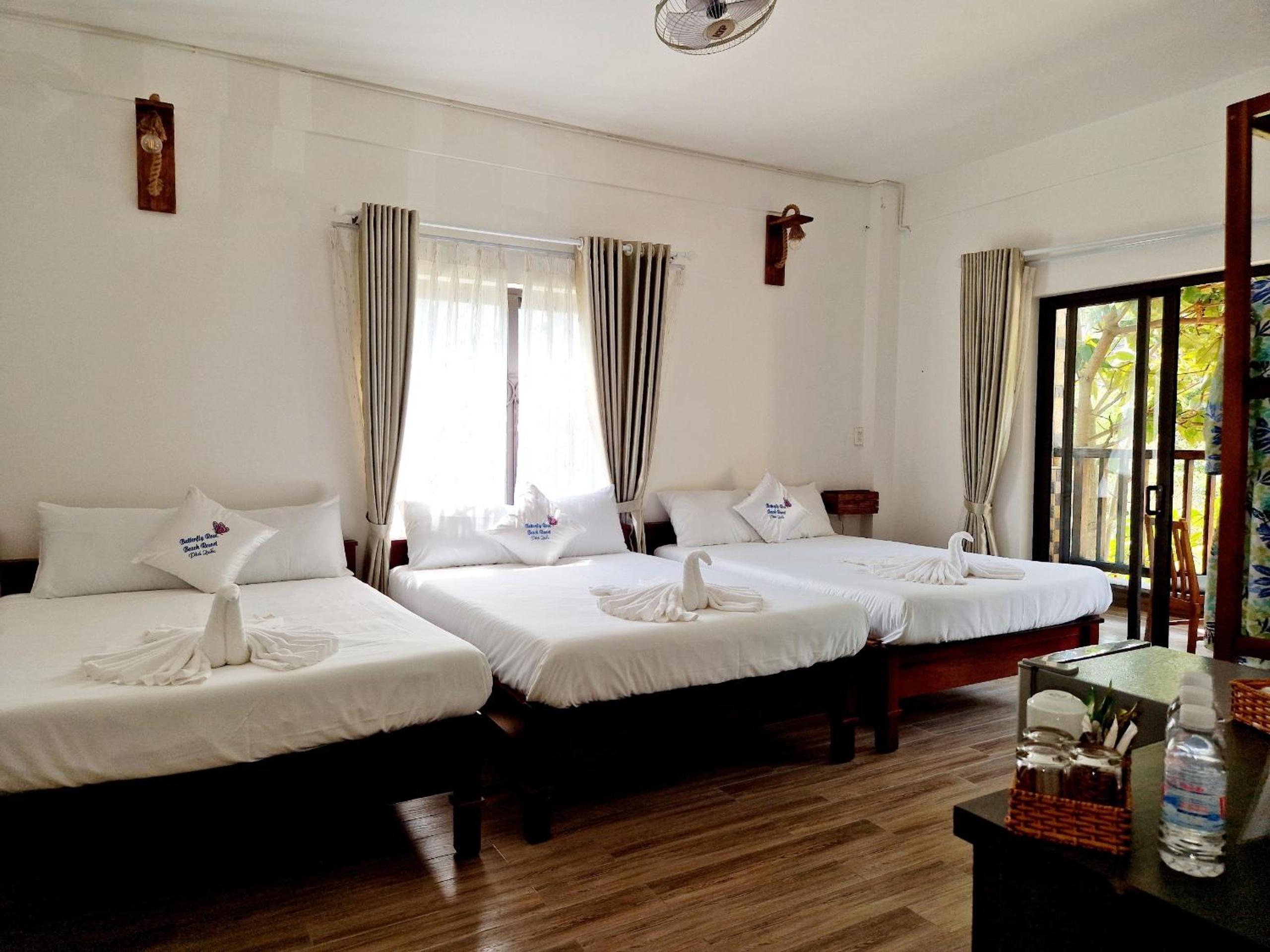 Triple Room with Mountain View photo 2