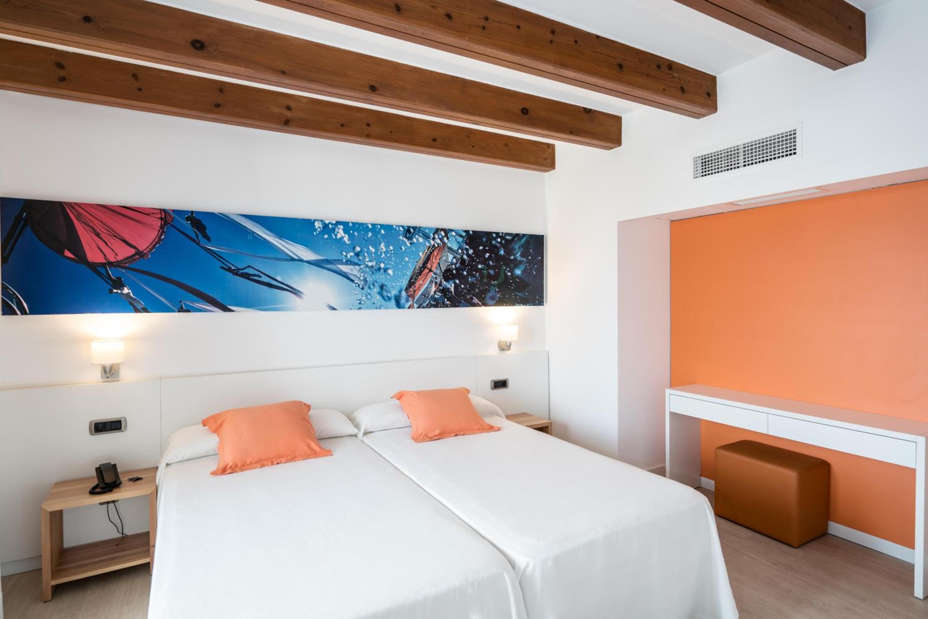 Junior Suite with Sea View photo 3