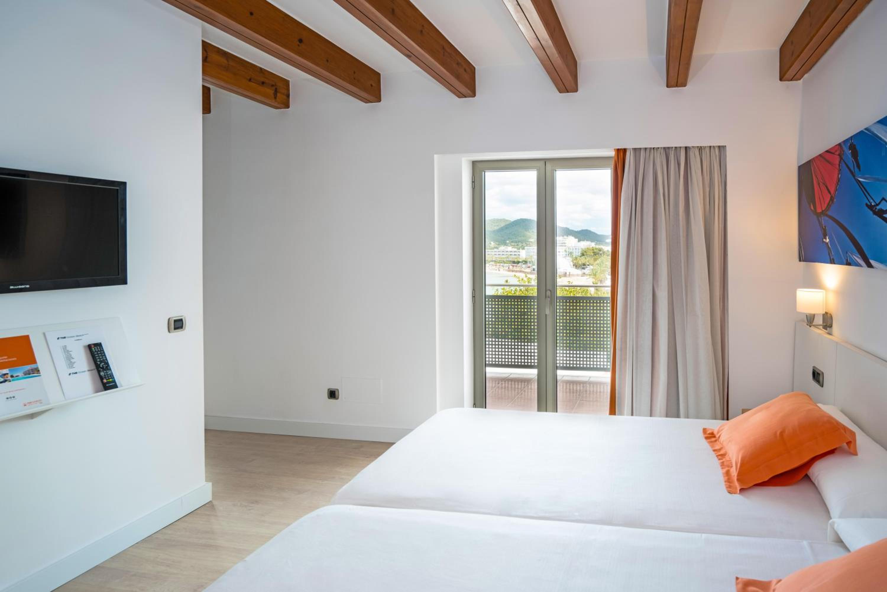 Suite Junior con vista al mar.