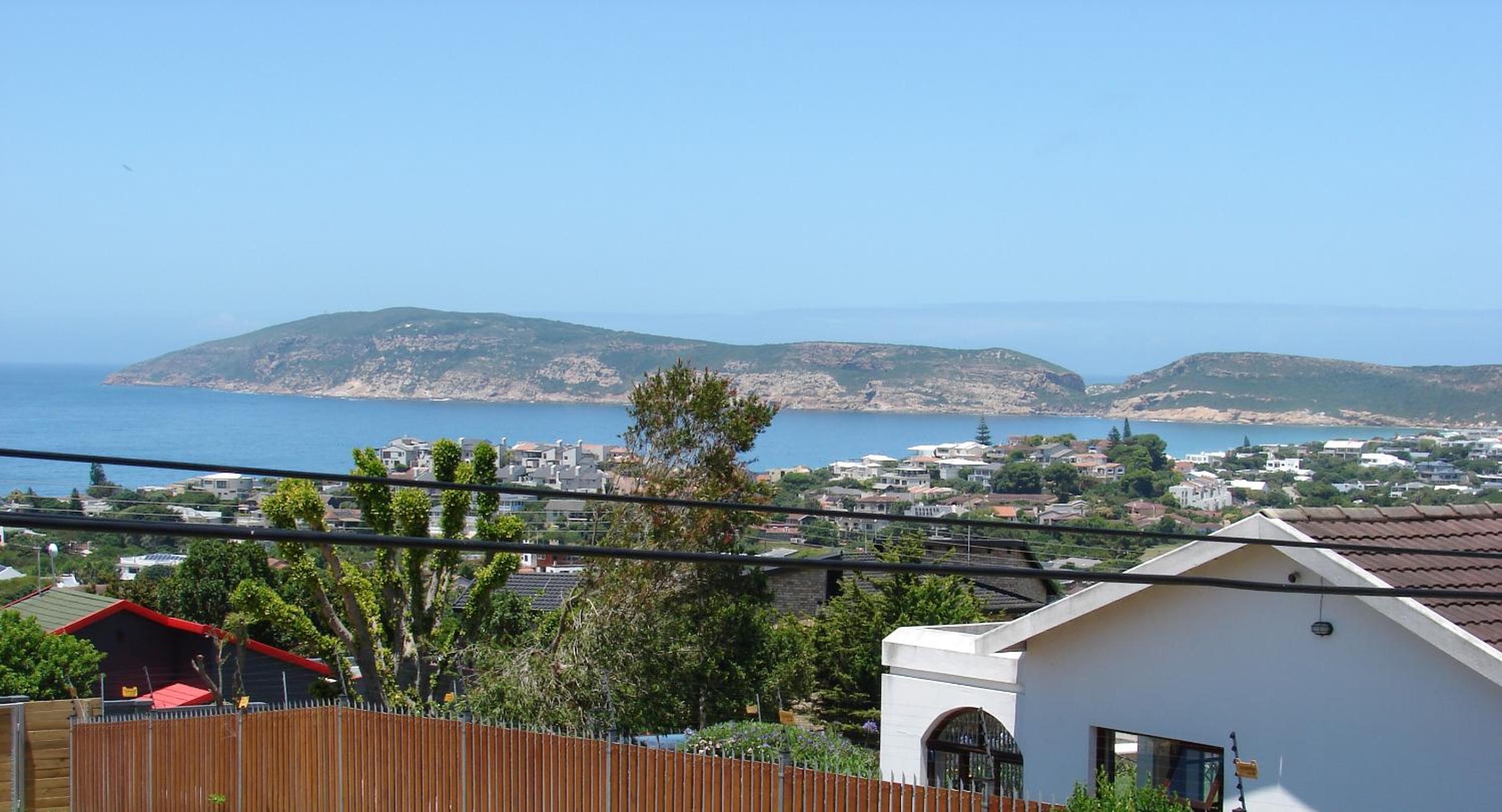 Studio Apartment with Sea View photo 2