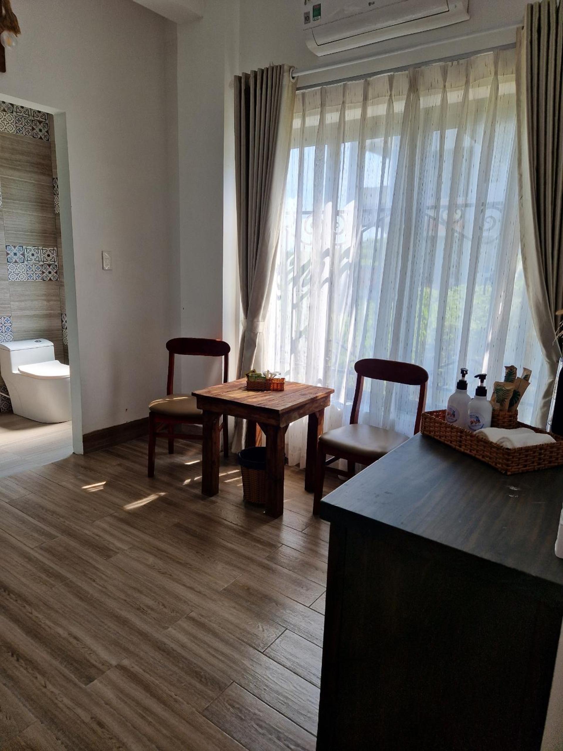 King Room with Garden View photo 3