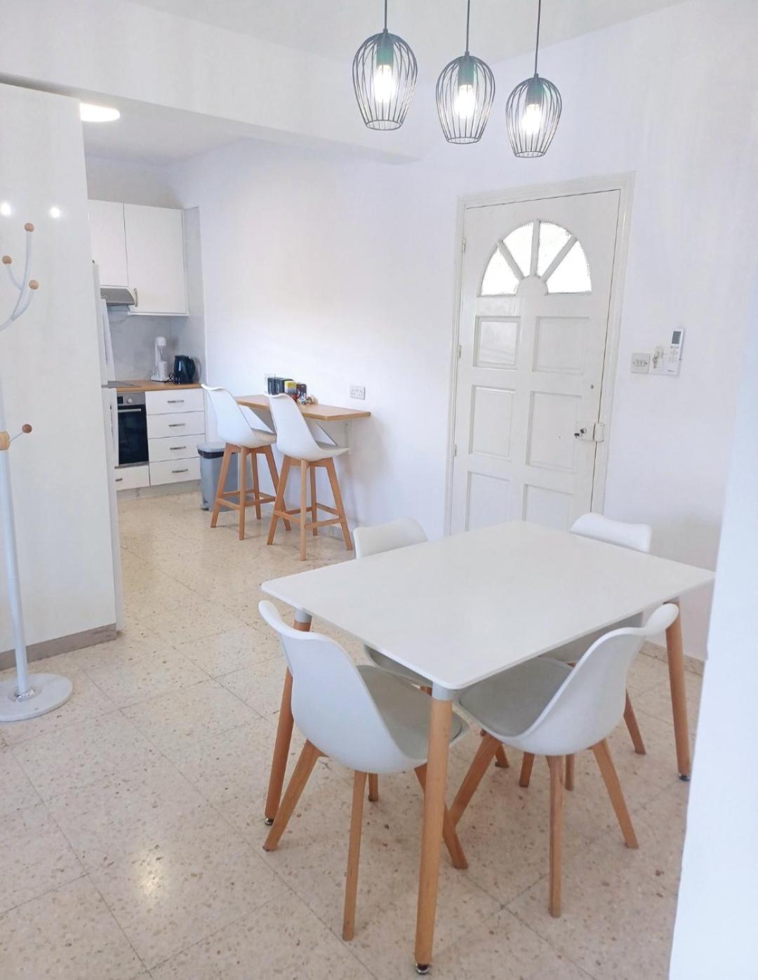 Two-Bedroom Apartment photo 2