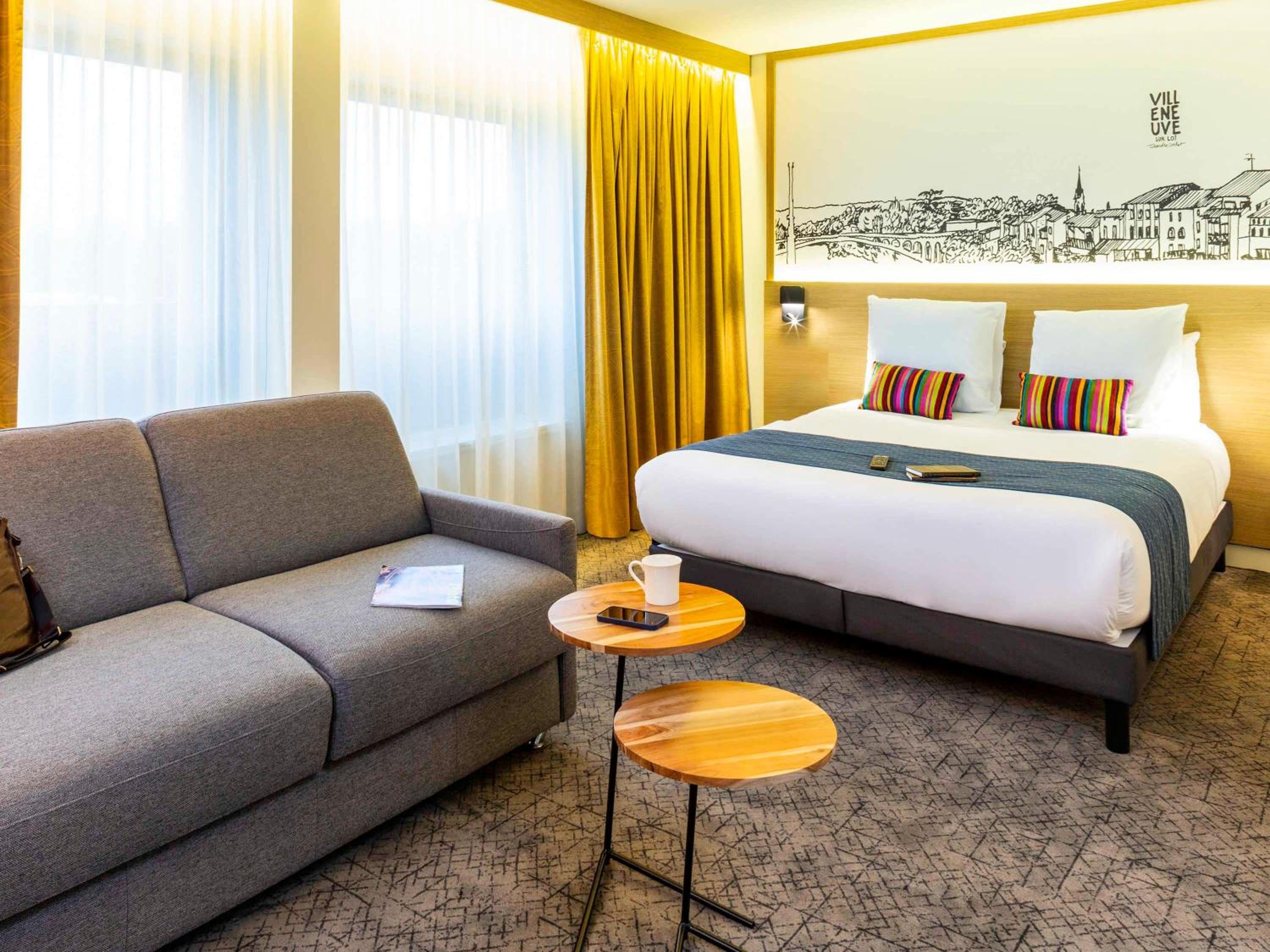 Classic Double Room with Sofa Bed - Photo 1