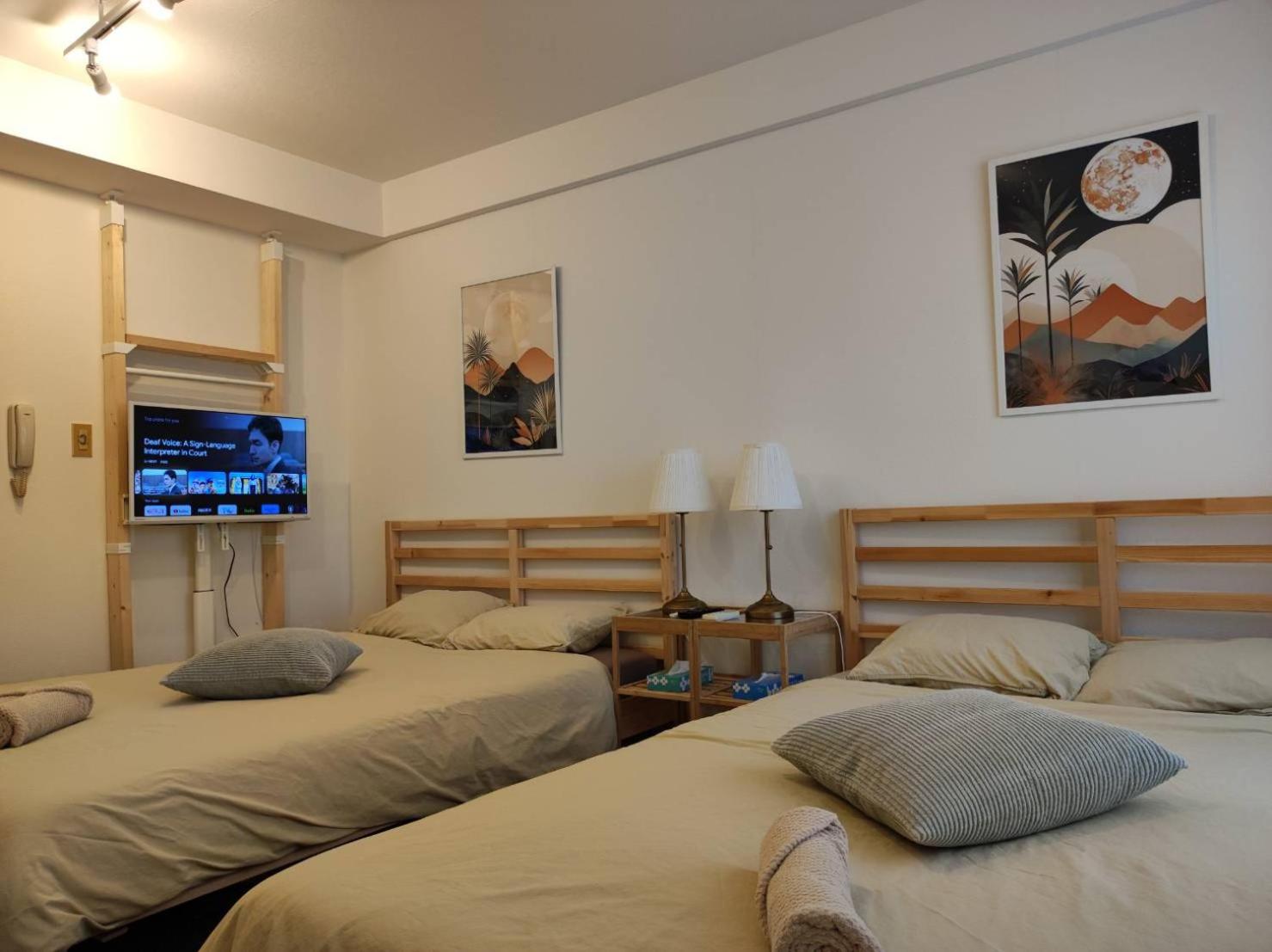 One-Bedroom Apartment photo 1