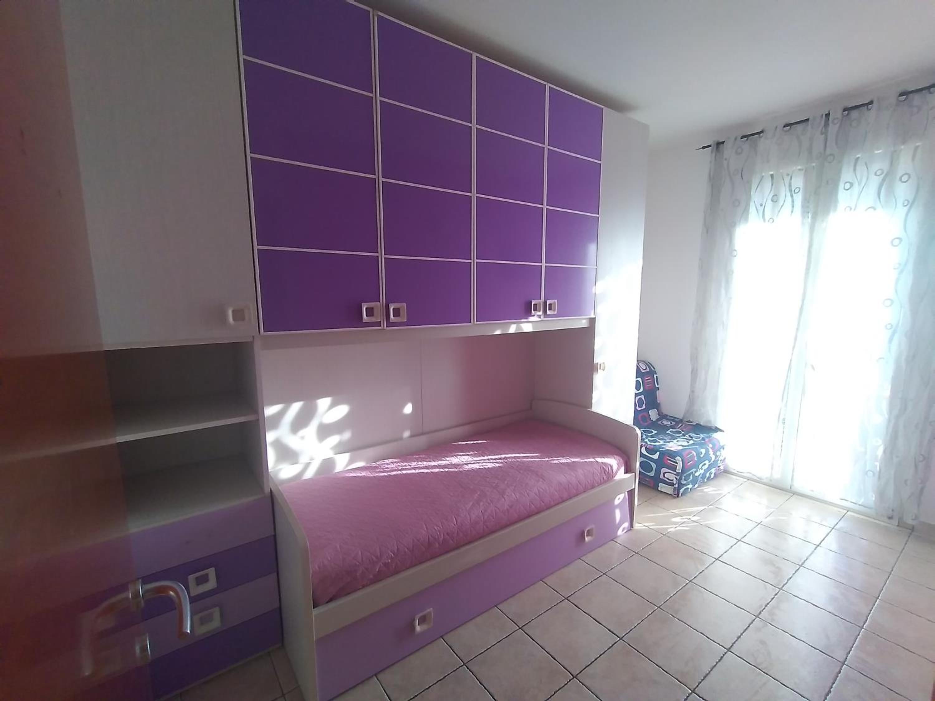 Two-Bedroom House photo 2