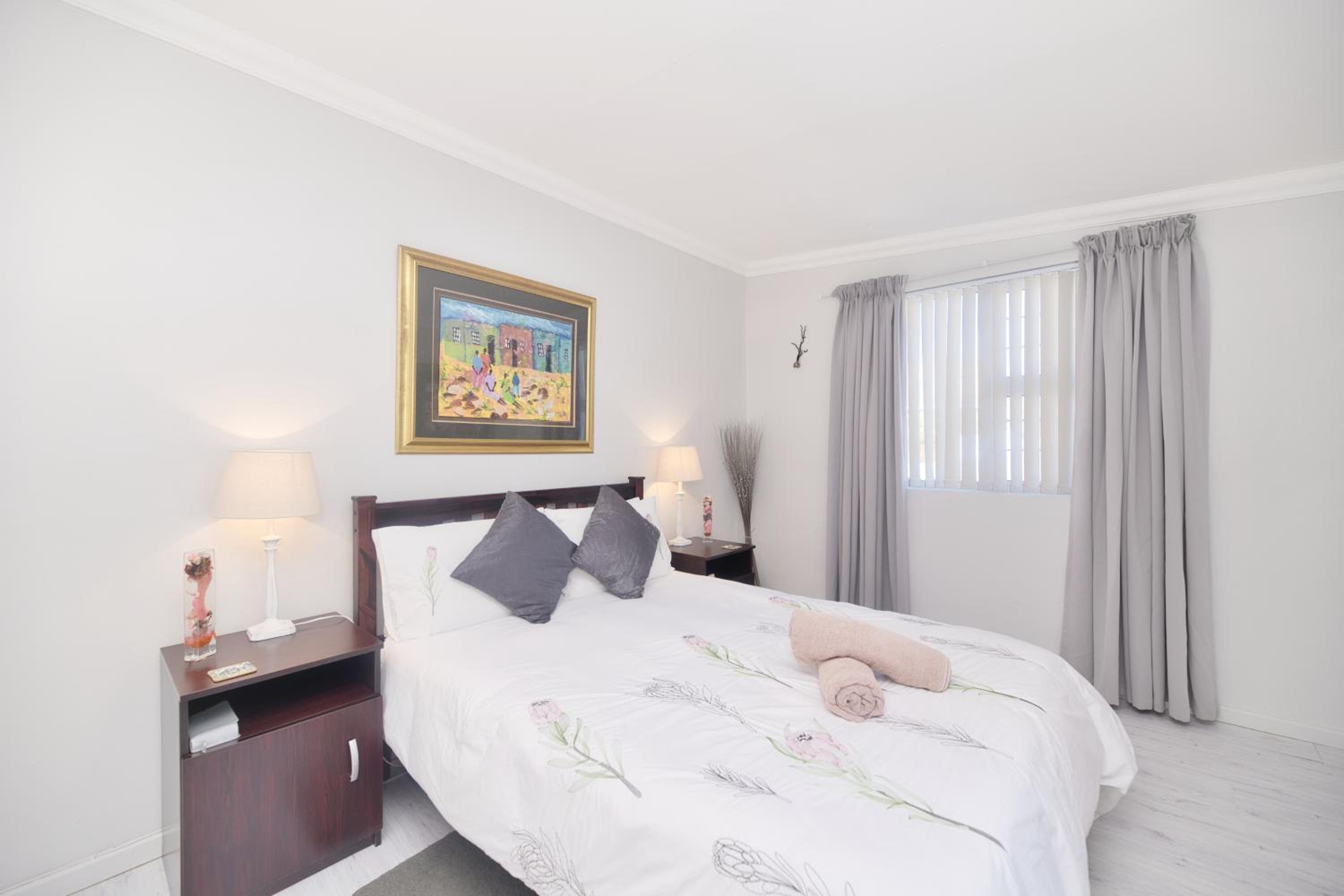 Two-Bedroom Apartment with Sea View