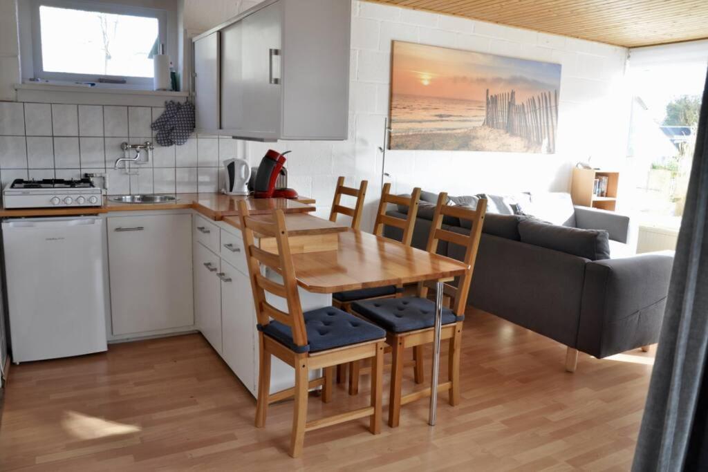 Two-Bedroom House photo 2