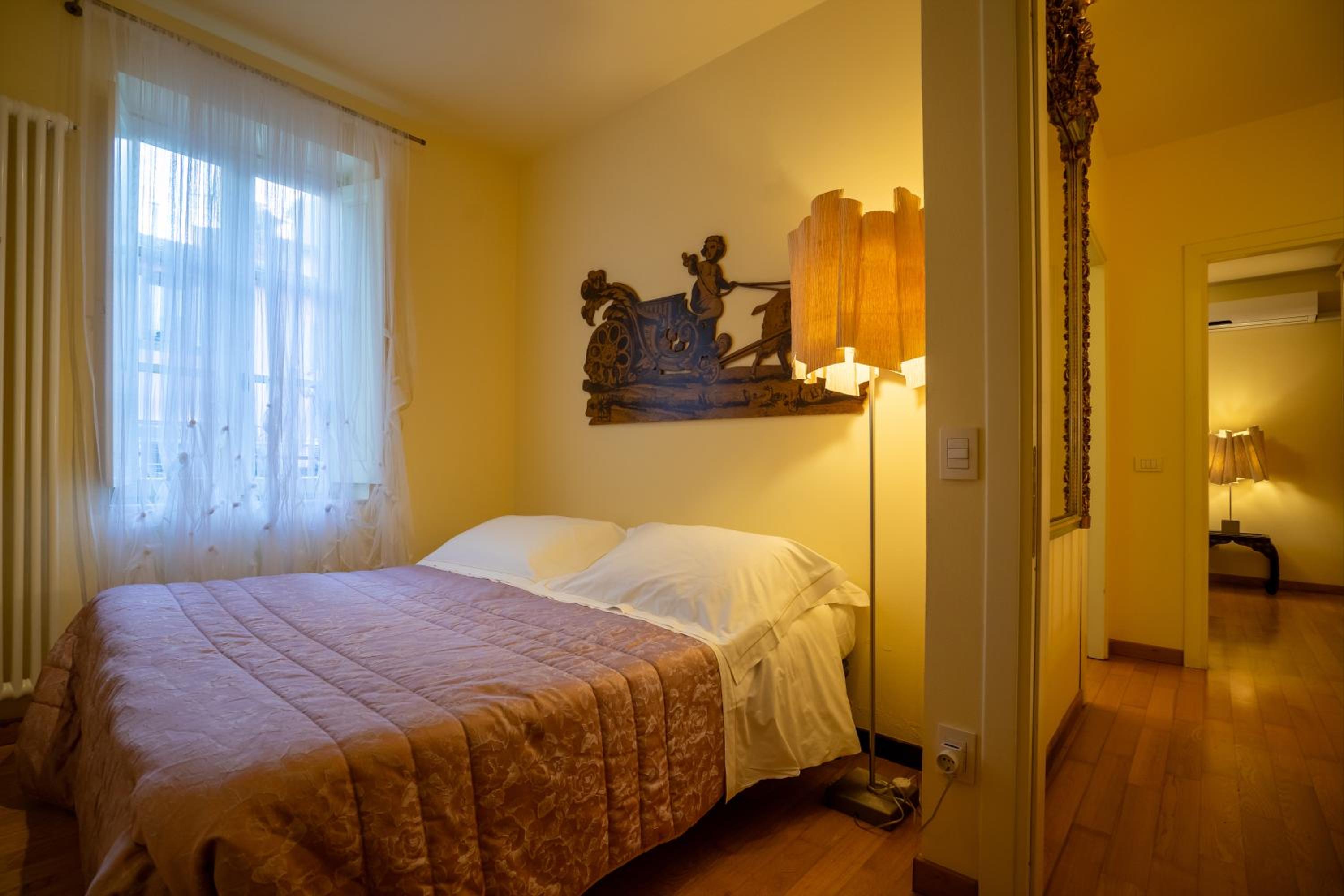 Two-Bedroom Suite - Photo 7