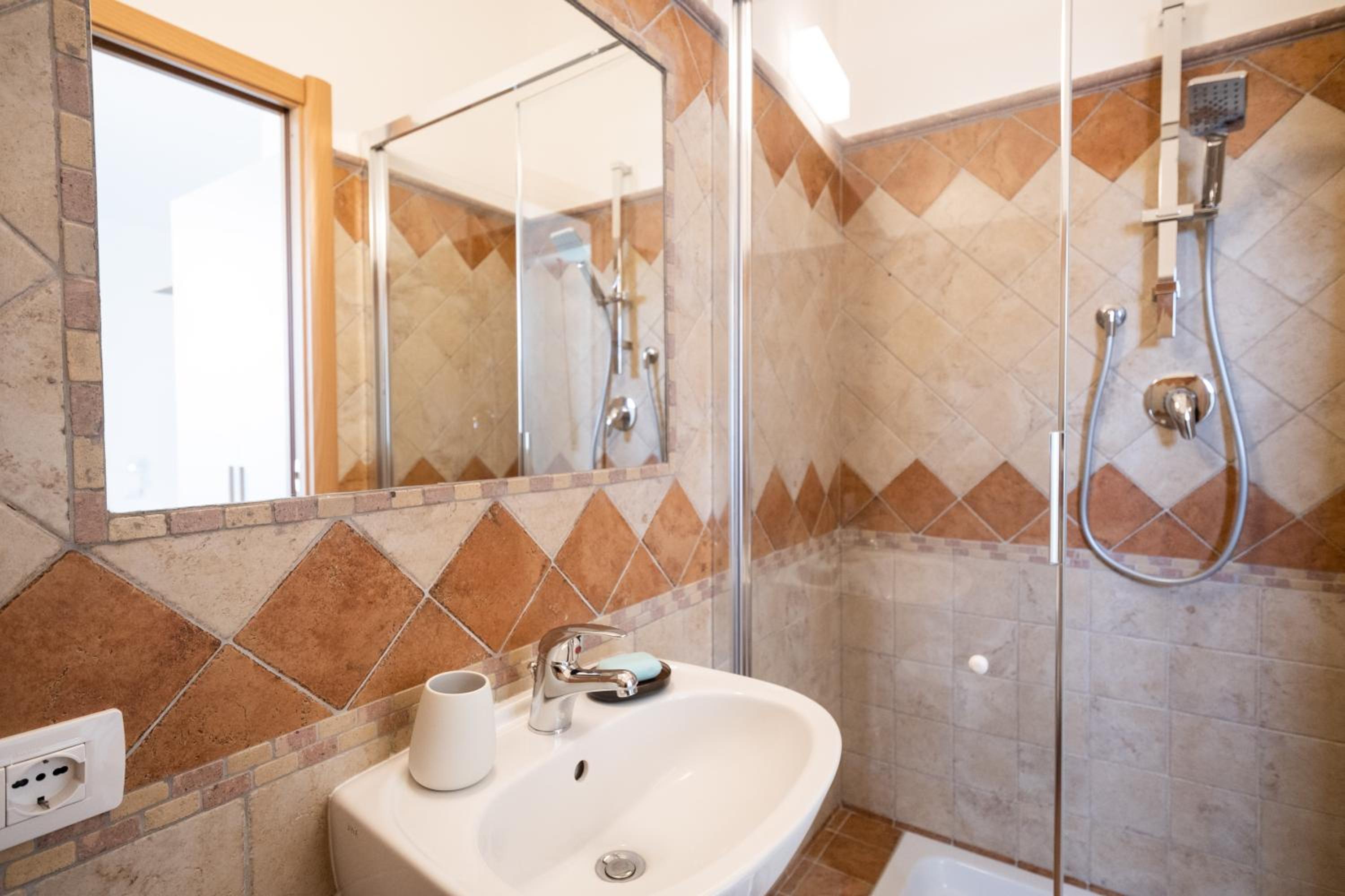 Superior Double Room - Photo 7