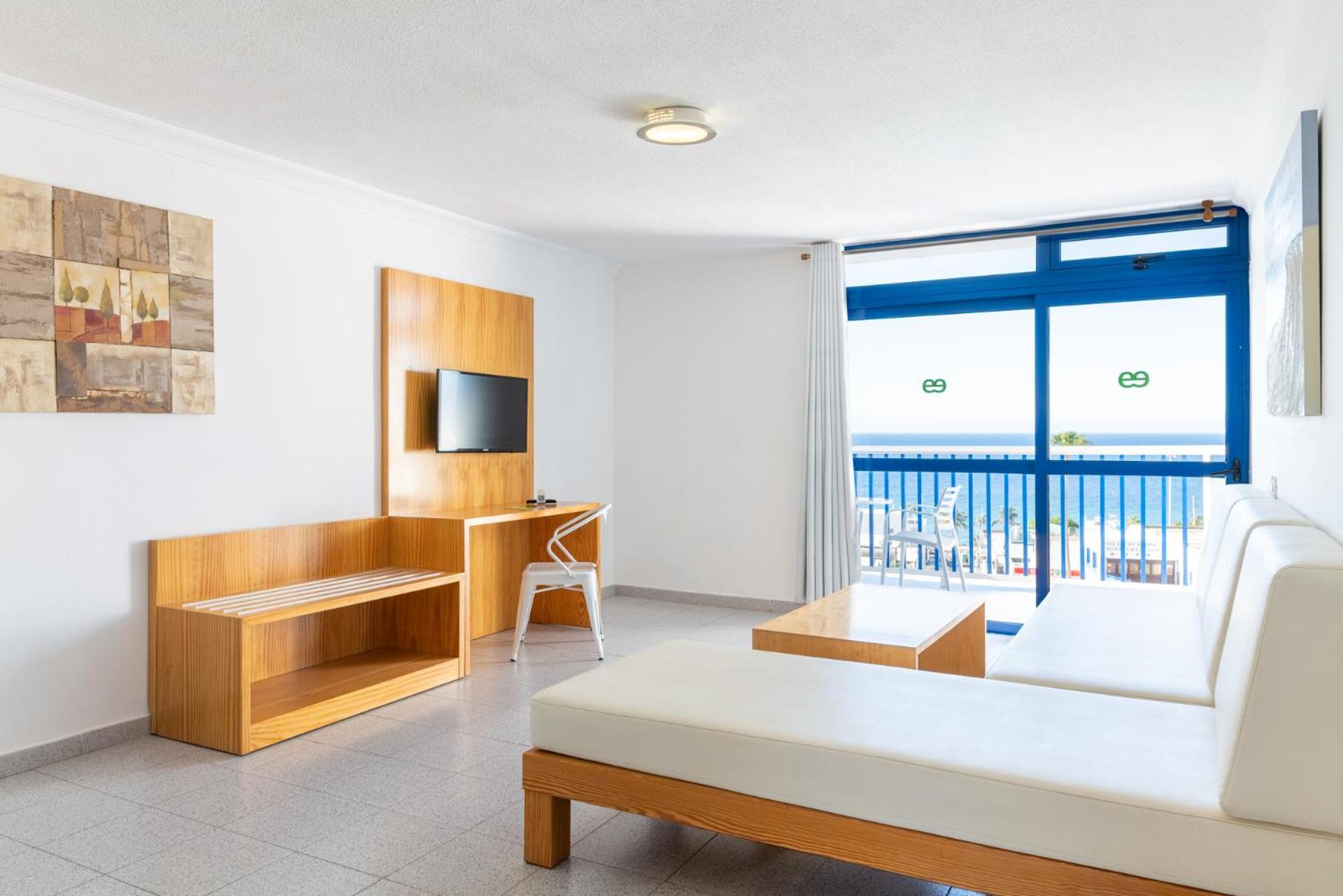 Apartment with Sea View photo 3