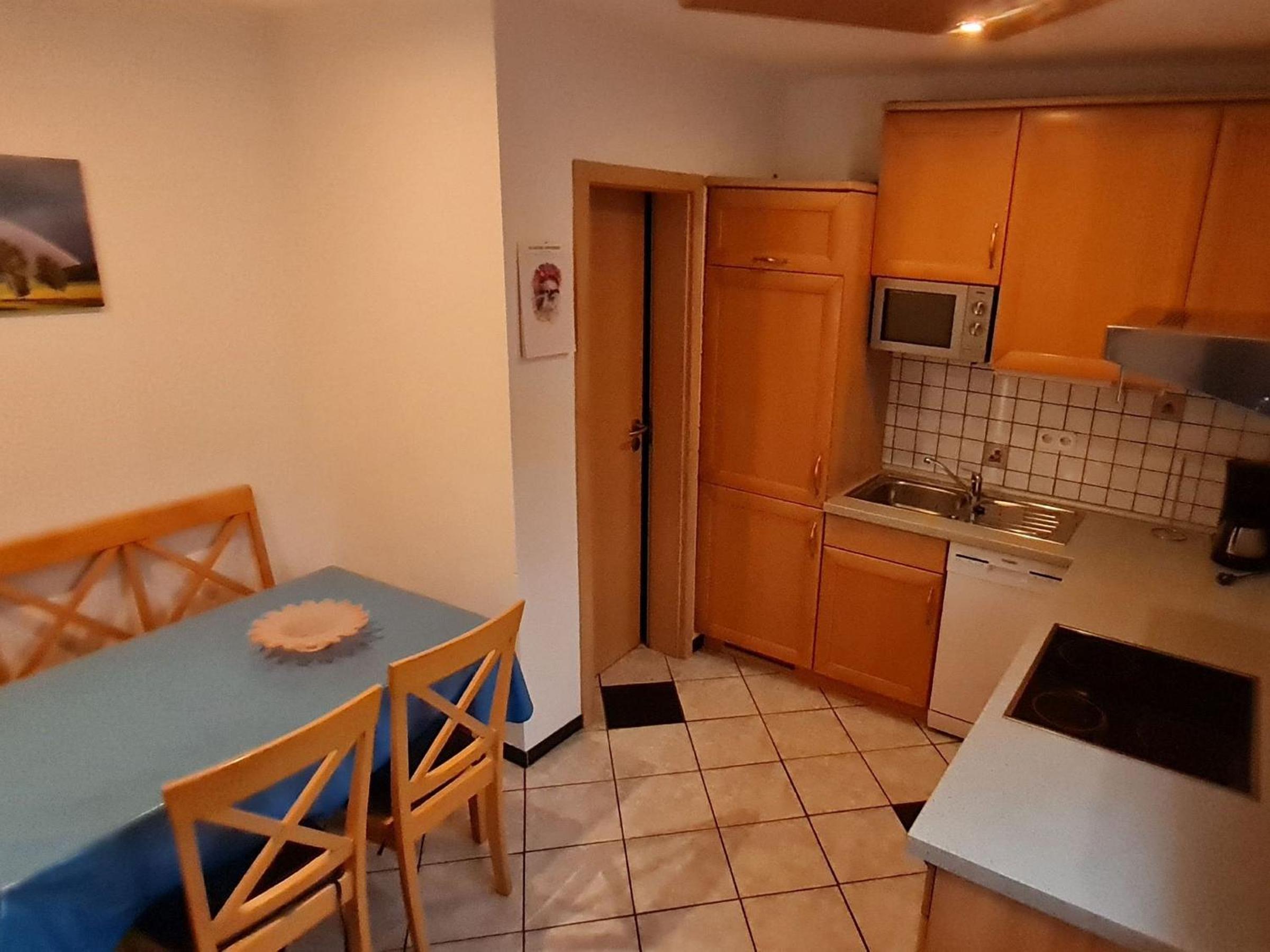 Two-Bedroom Deluxe Apartment with Garden View photo 2
